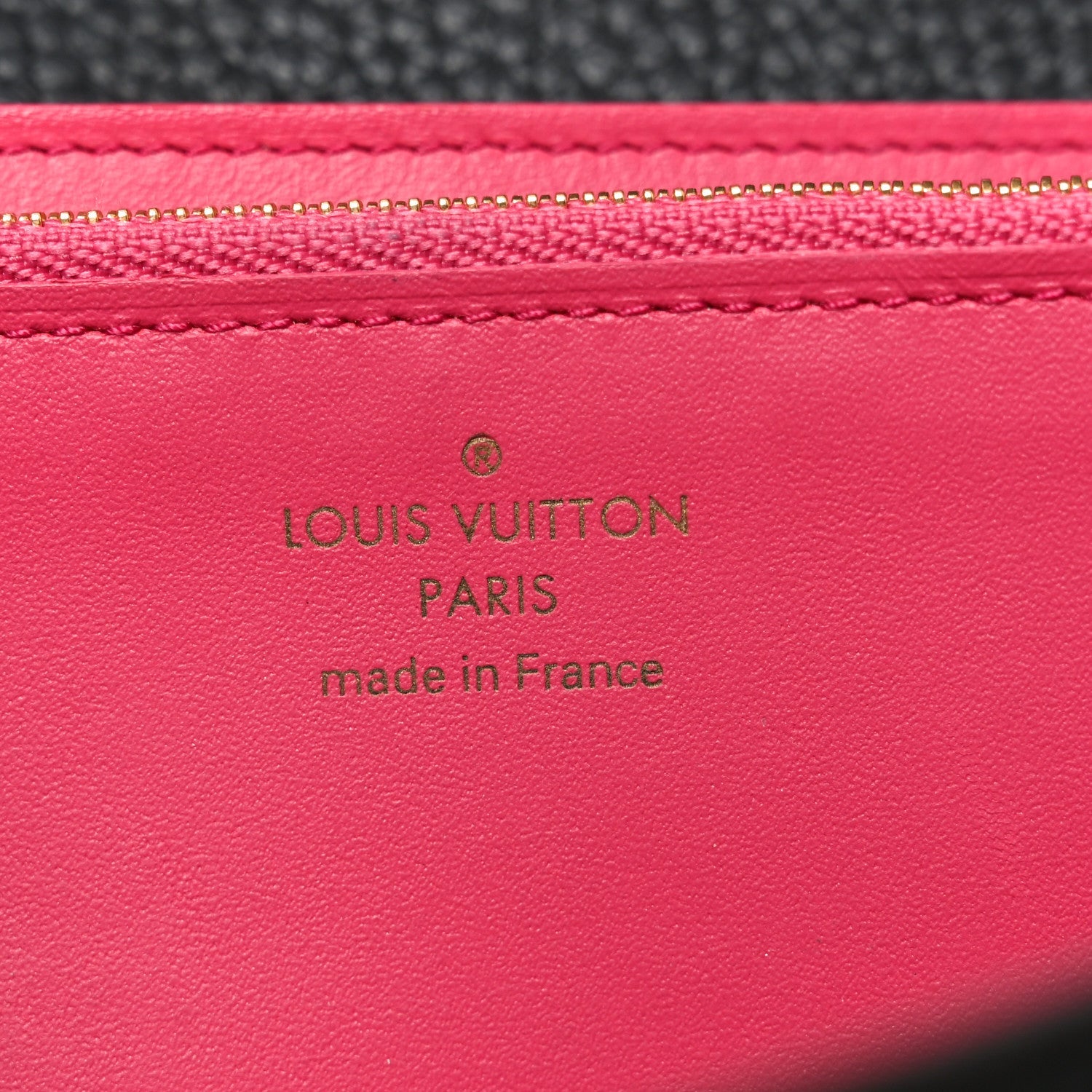 Taurillon Capucines Wallet Black