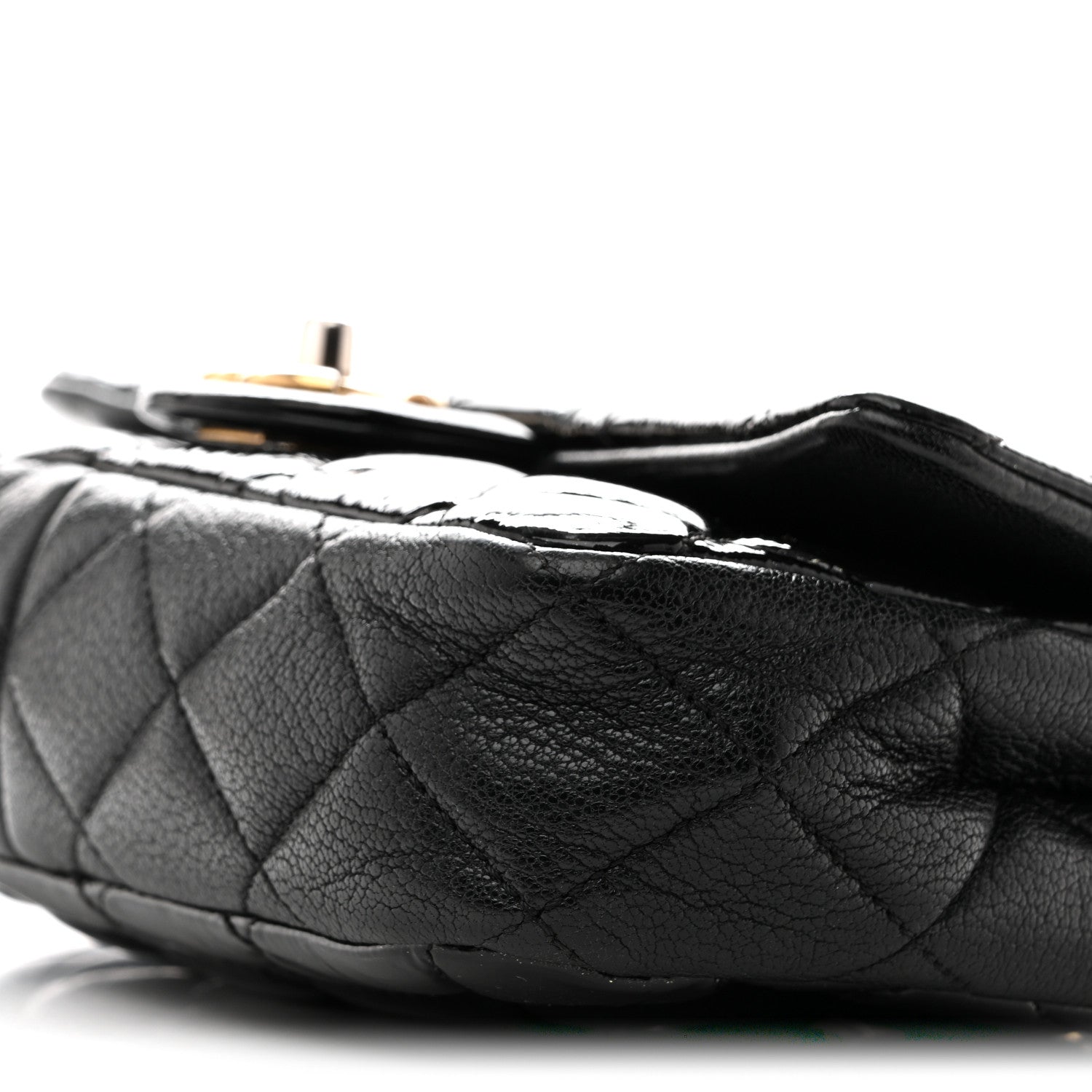 Patent Goatskin Quilted Small CC Eyelet Flap Black
