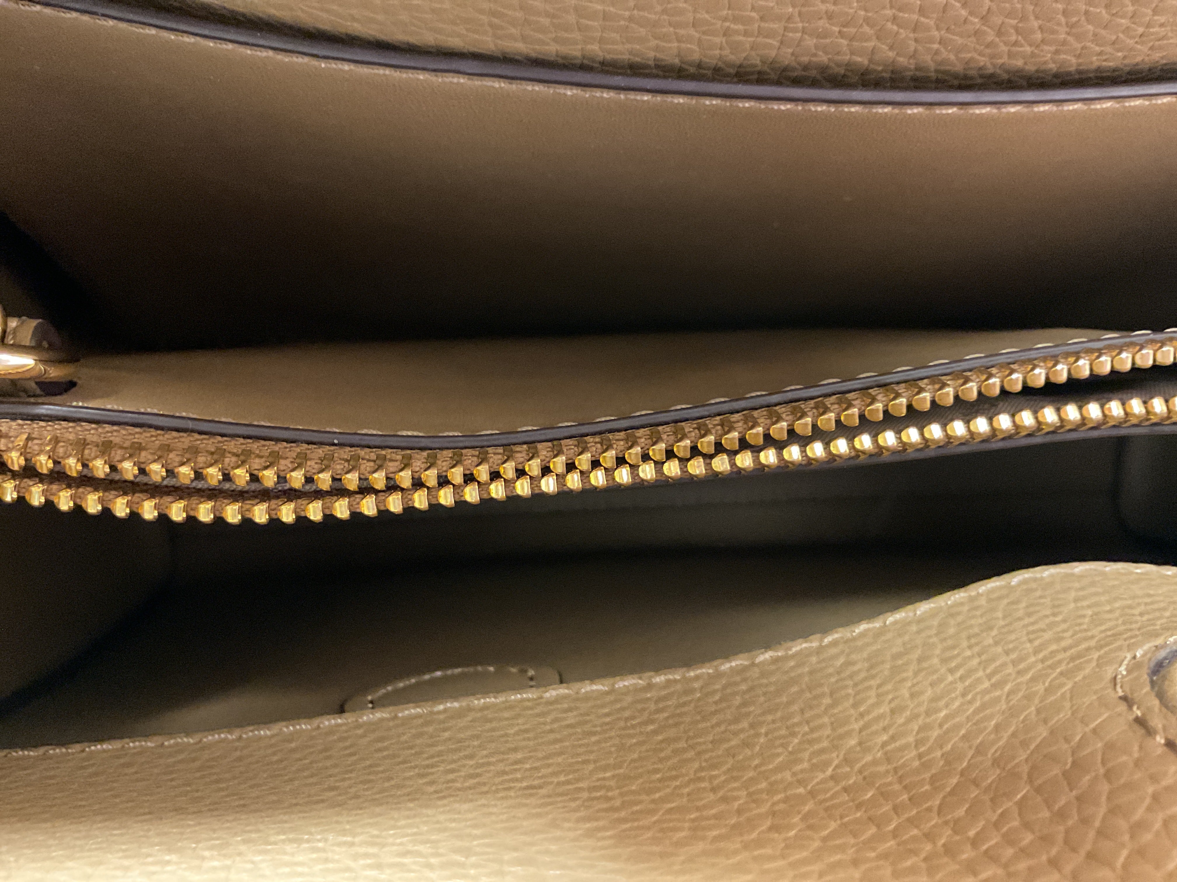 Handbag Designer By Michael Kors In Tan, Size:Medium