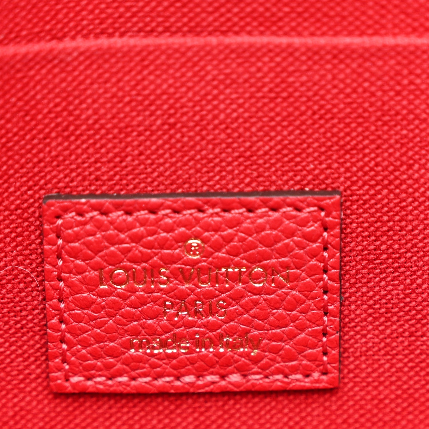 Empreinte Pochette Felicie Chain Wallet Scarlet