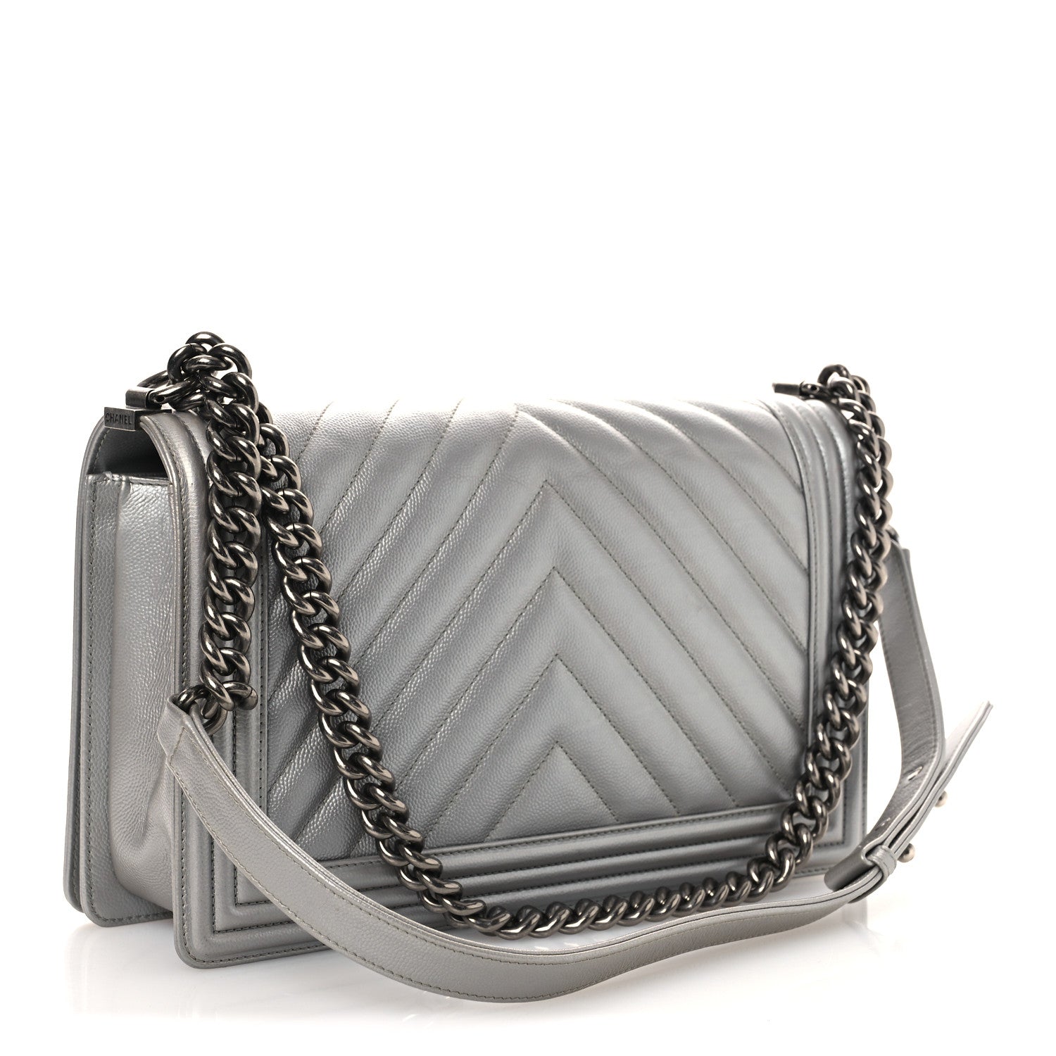 Metallic Caviar Chevron Quilted New Medium Boy Flap Silver