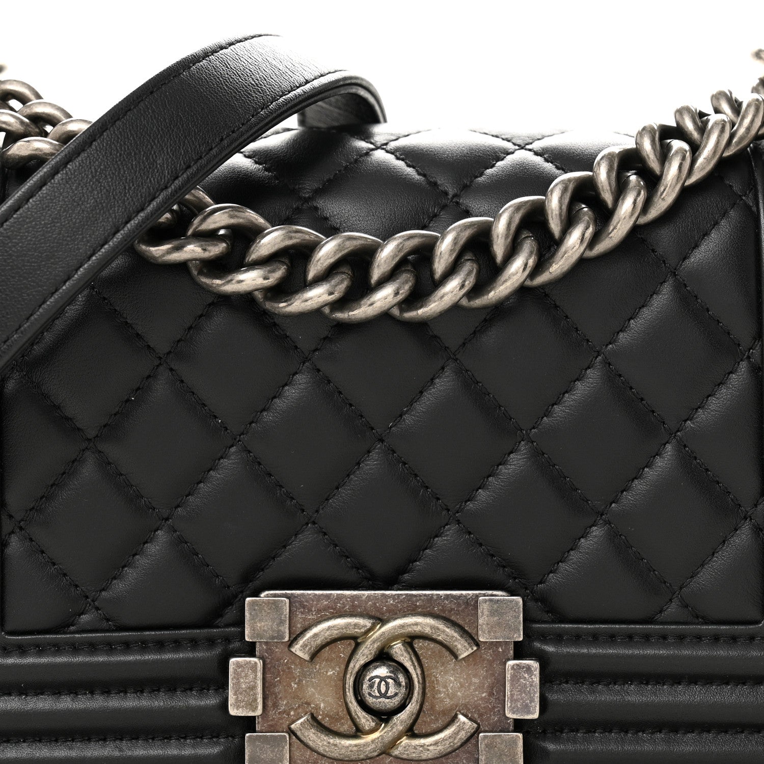 Lambskin Quilted Small Boy Flap Black