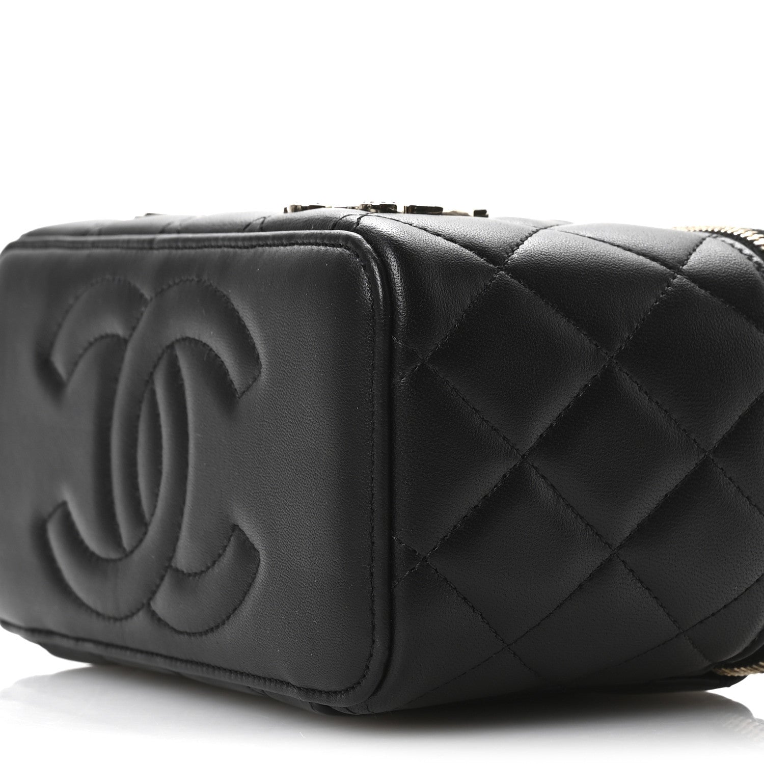Lambskin Enamel Quilted Roller Skate Small Vanity Case With Chain Black