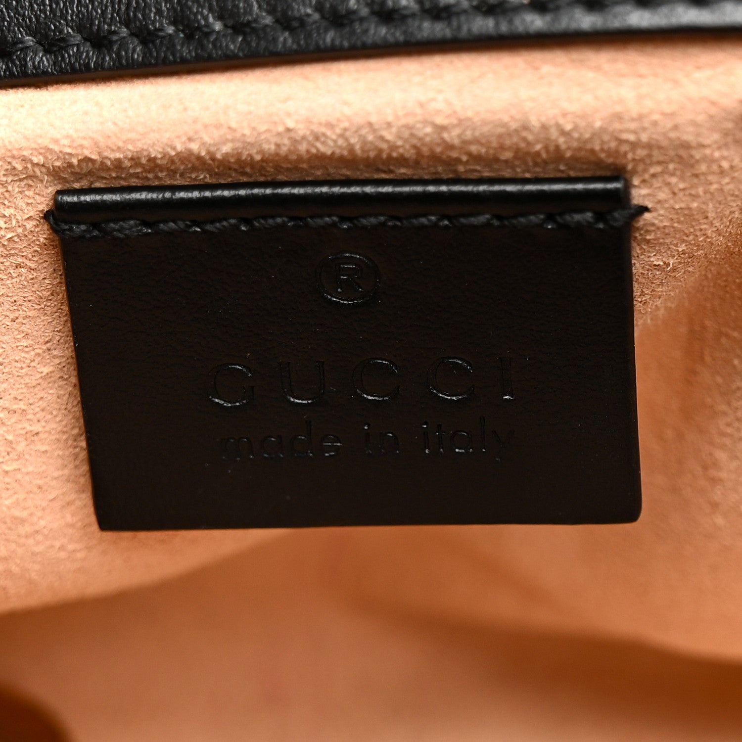 Calfskin Matelasse Super Mini GG Marmont Shoulder Bag Black