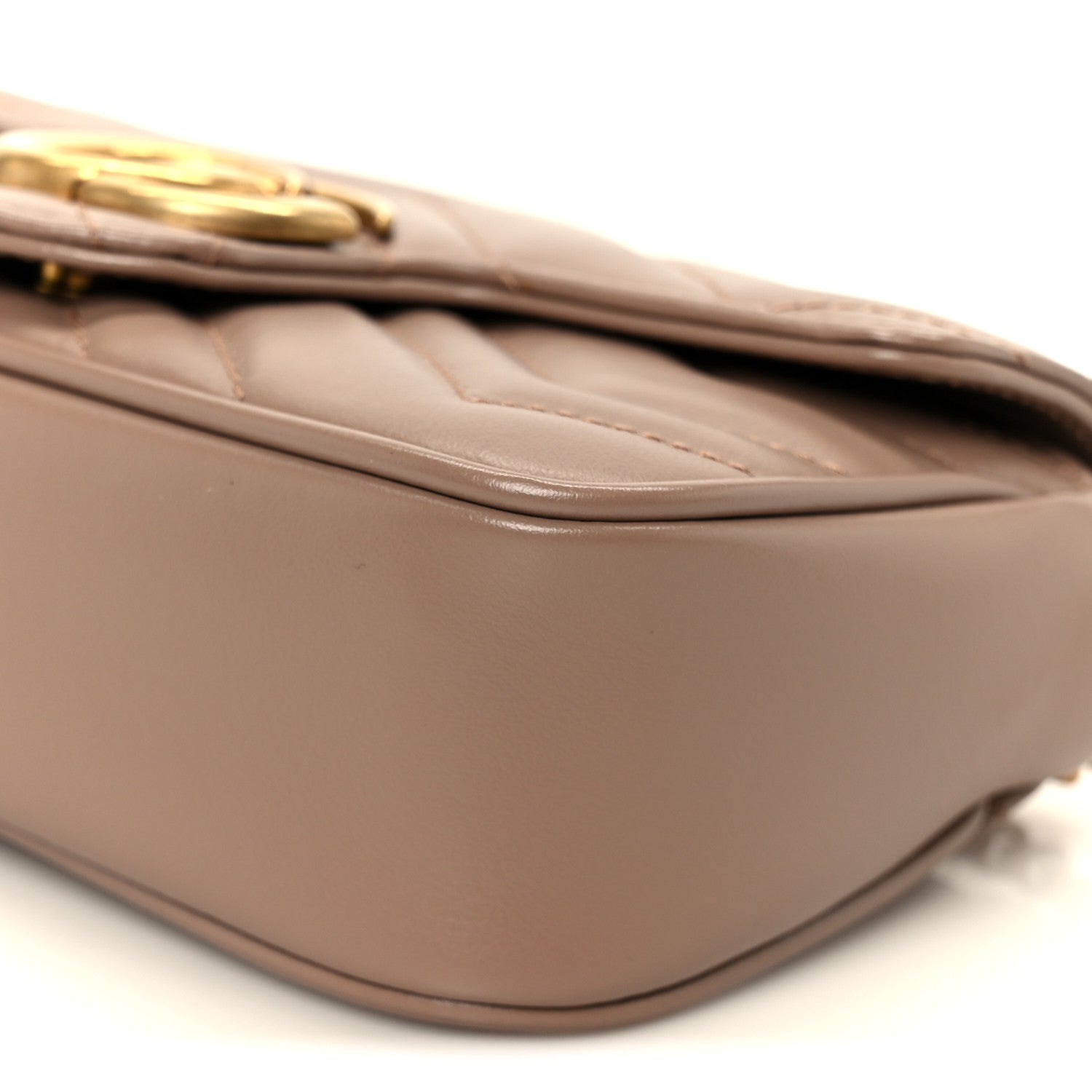 Calfskin Matelasse Super Mini GG Marmont Shoulder Bag Porcelain Rose