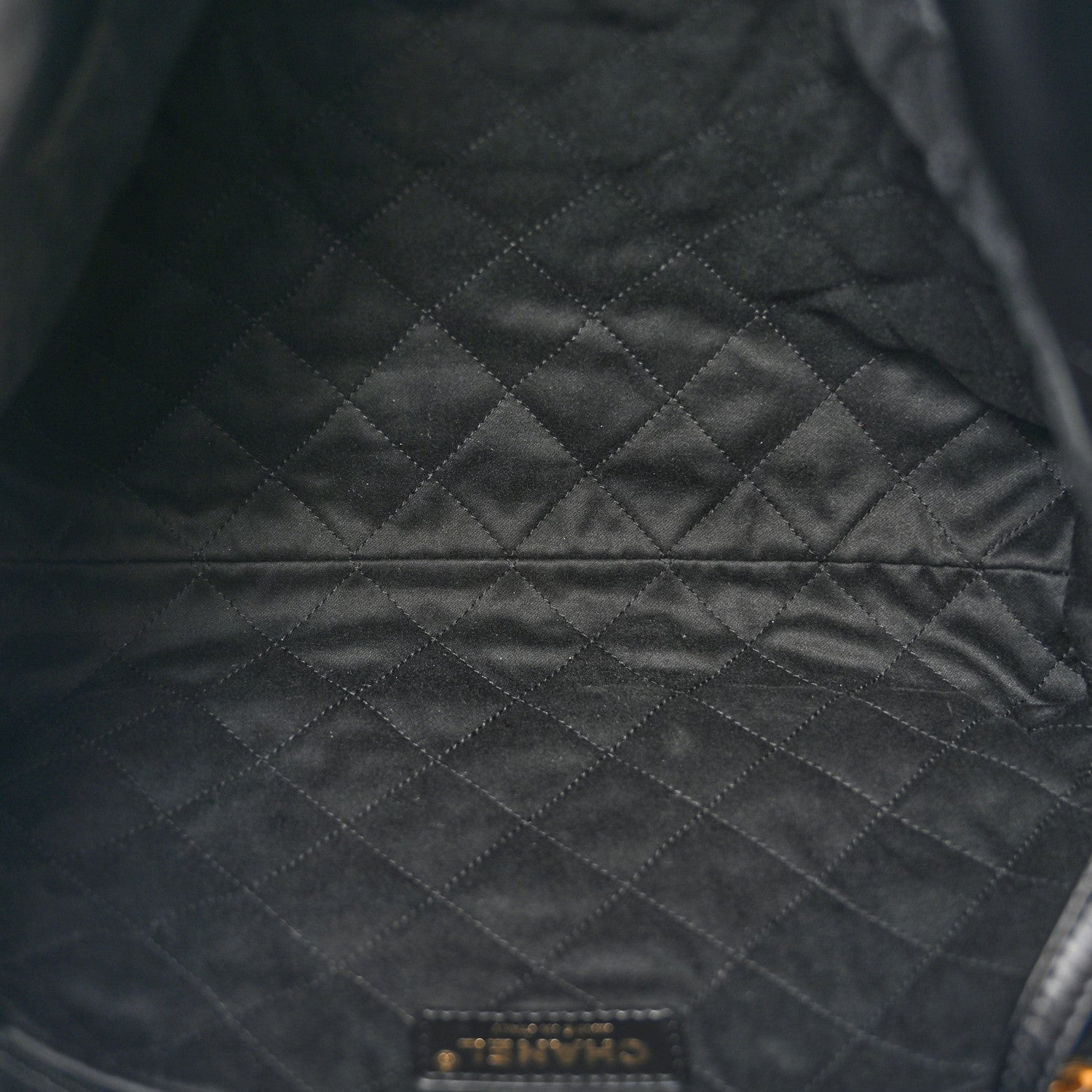 Shiny Calfskin Quilted Small Chanel 22 Black