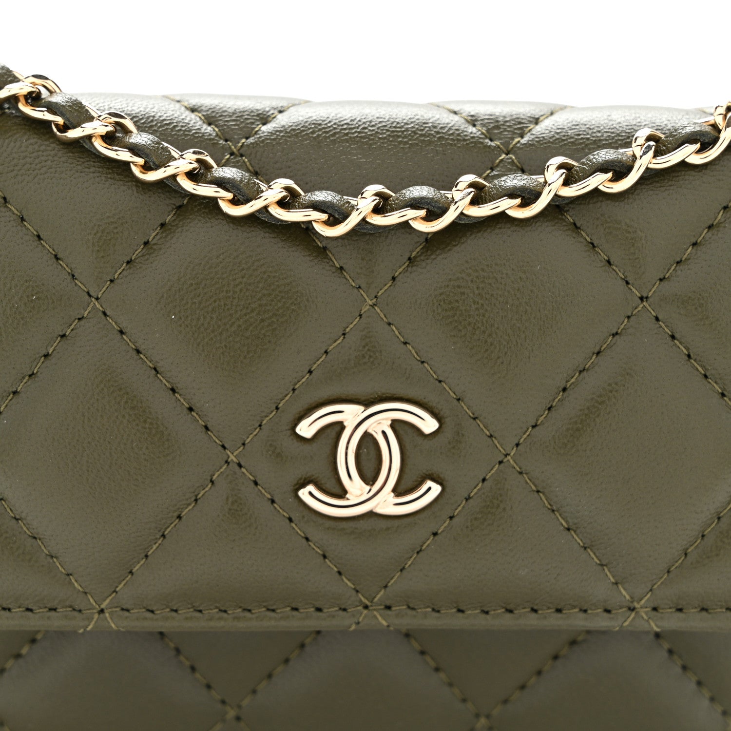 Lambskin Quilted Clutch With Chain Green