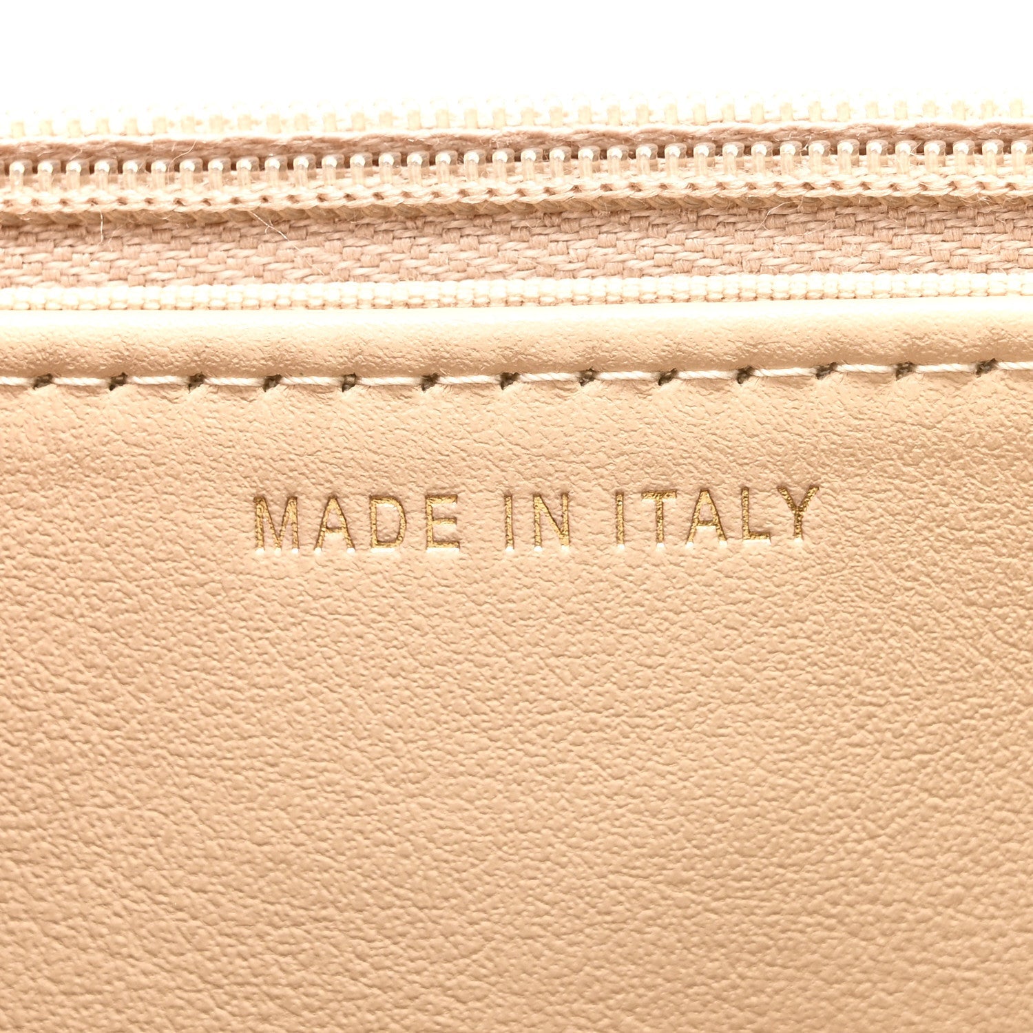 Caviar Quilted Wallet on Chain WOC Beige
