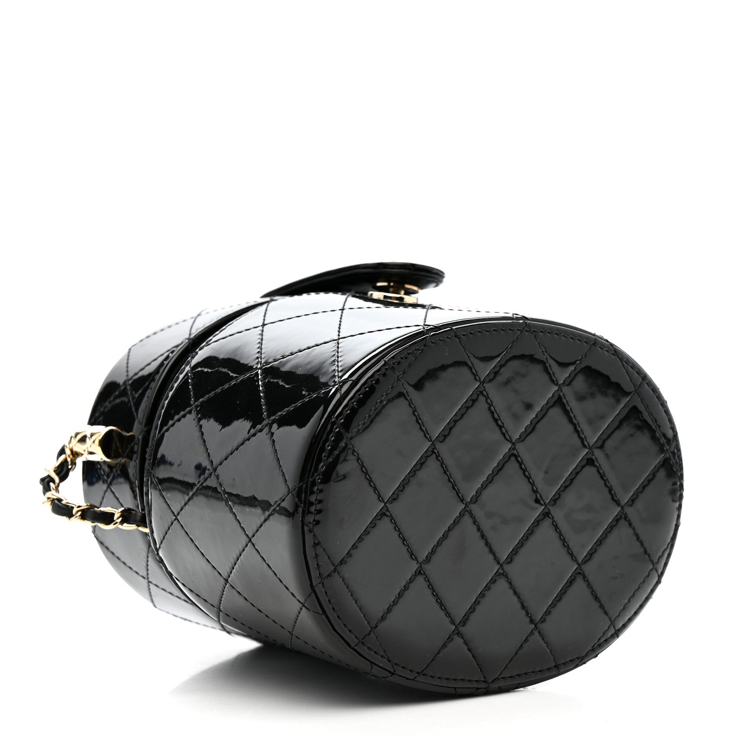 Patent Quilted Round Clutch With Chain Black