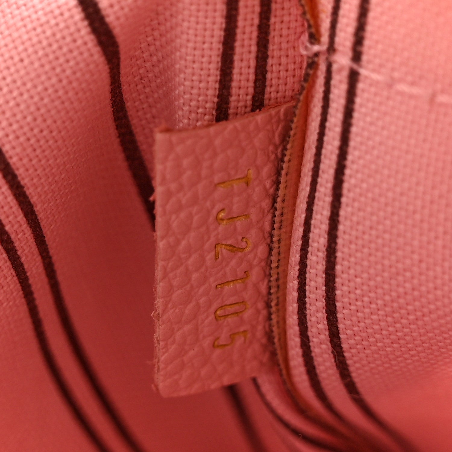 Empreinte Montaigne BB Rose Poudre
