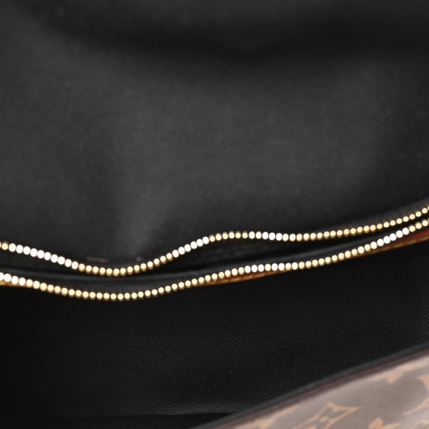 Monogram Diane Black