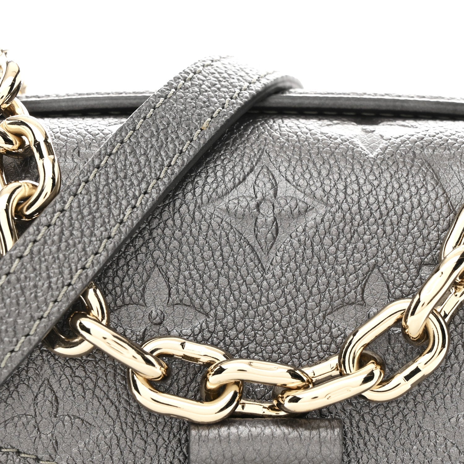 Shimmery Empreinte LV Ski Pochette Metis East West Gun Metal