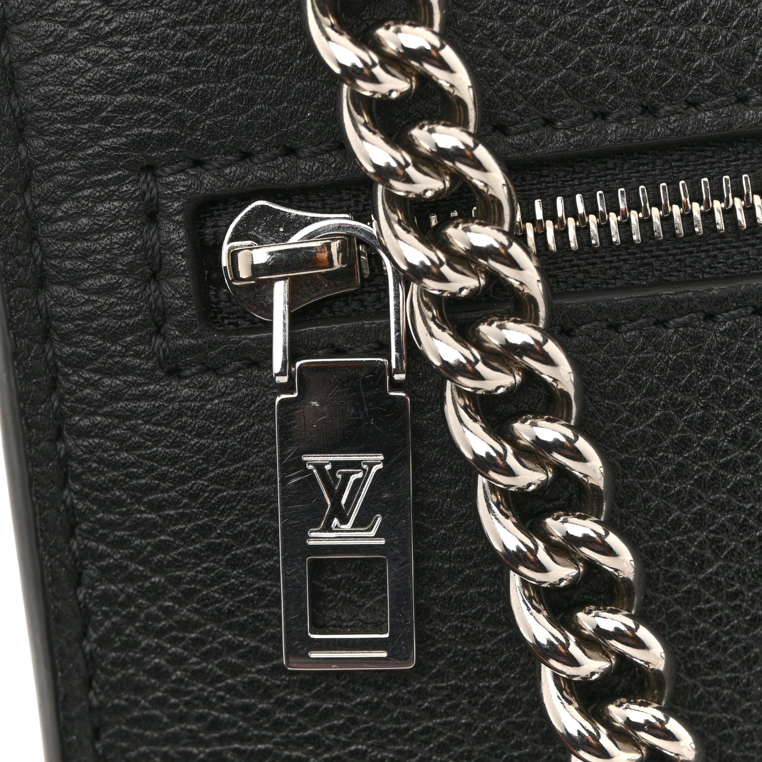Soft Calfskin Mylockme Chain Bag BB Black