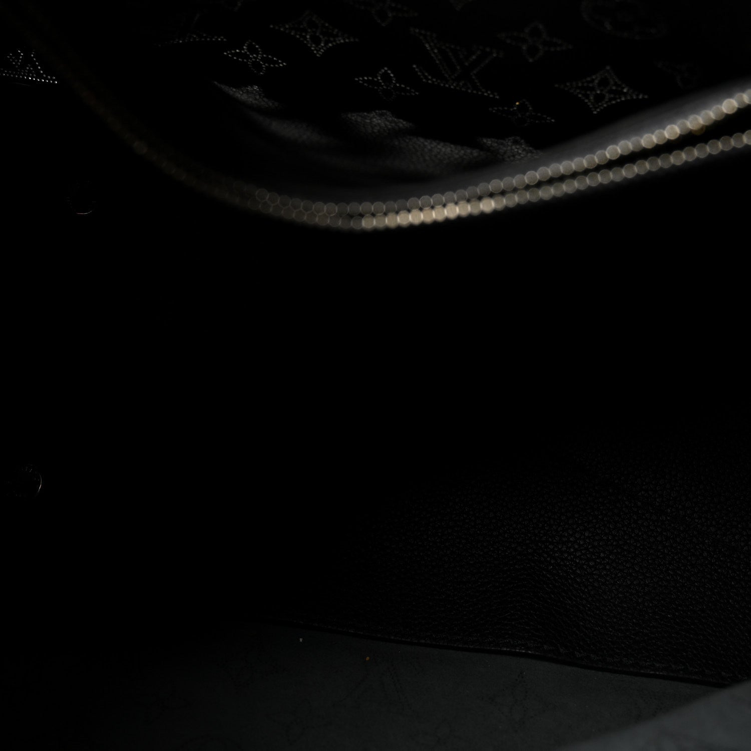 Mahina Carmel Hobo Black