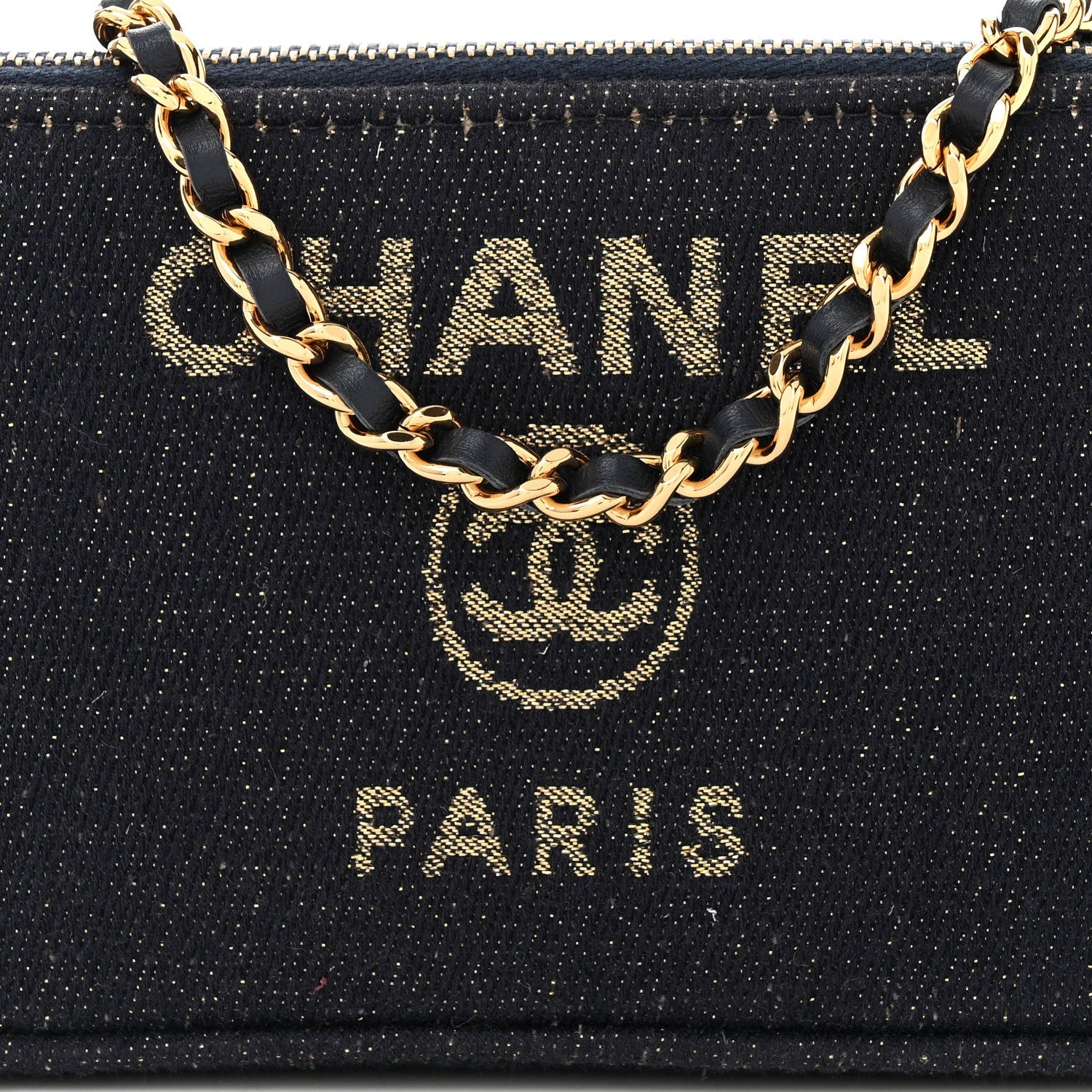Canvas Small Deauville Clutch With Chain Black