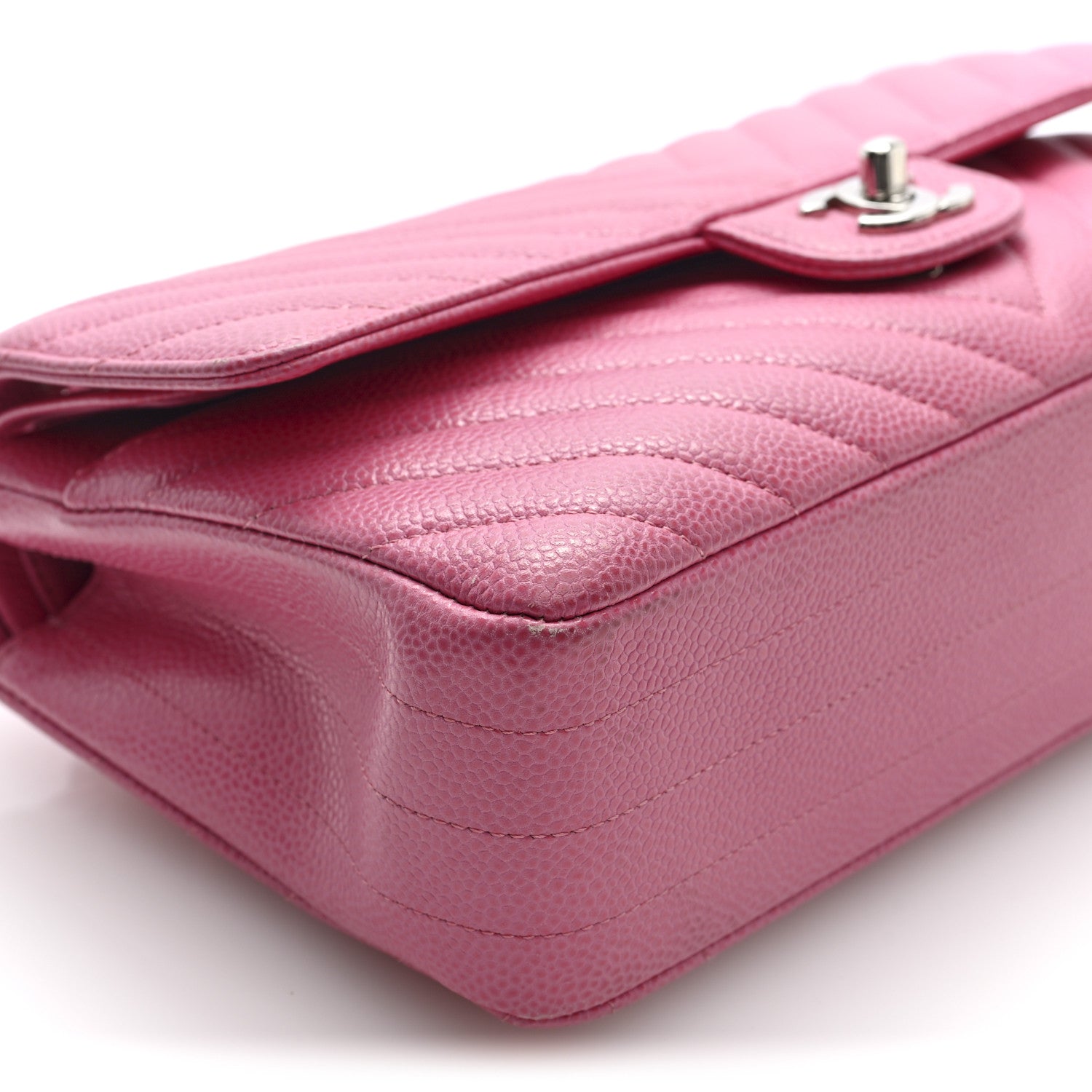 Caviar Chevron Quilted Medium Double Flap Pink