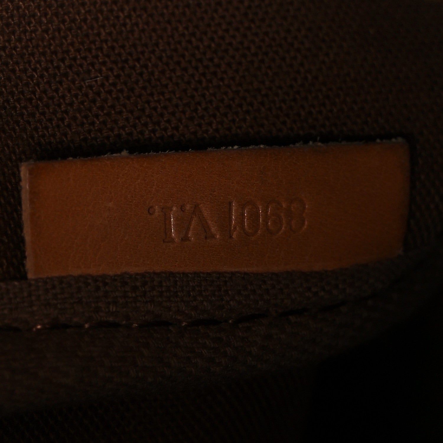 Monogram Saumur 35