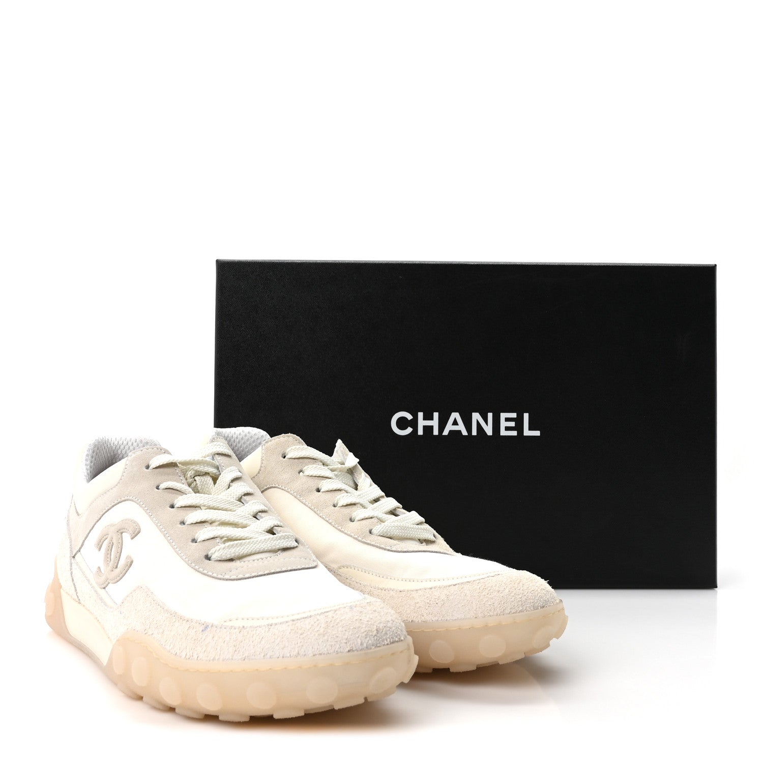 Mixed Fibers Suede Calfskin Womens CC Sneakers 41 Ivory