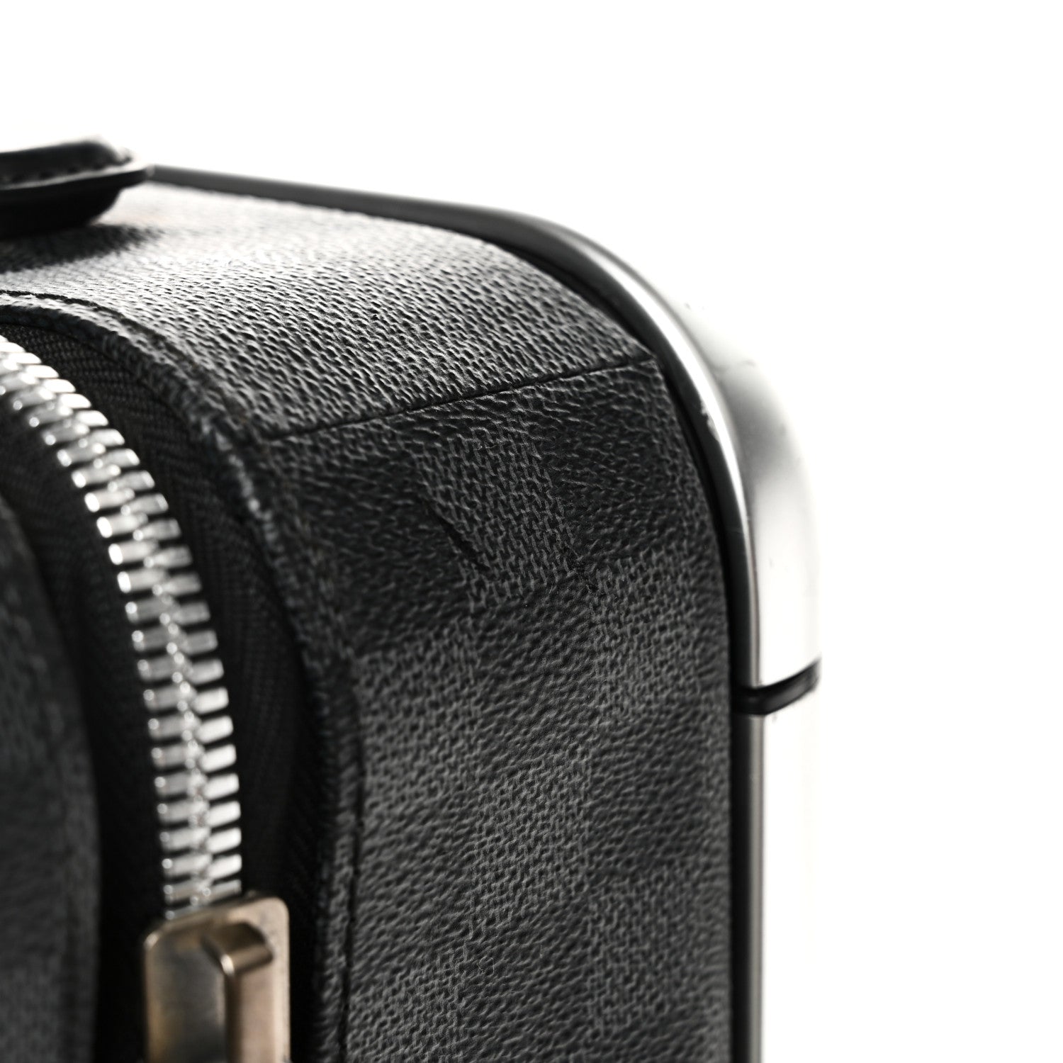 Damier Graphite World Tour Horizon 55