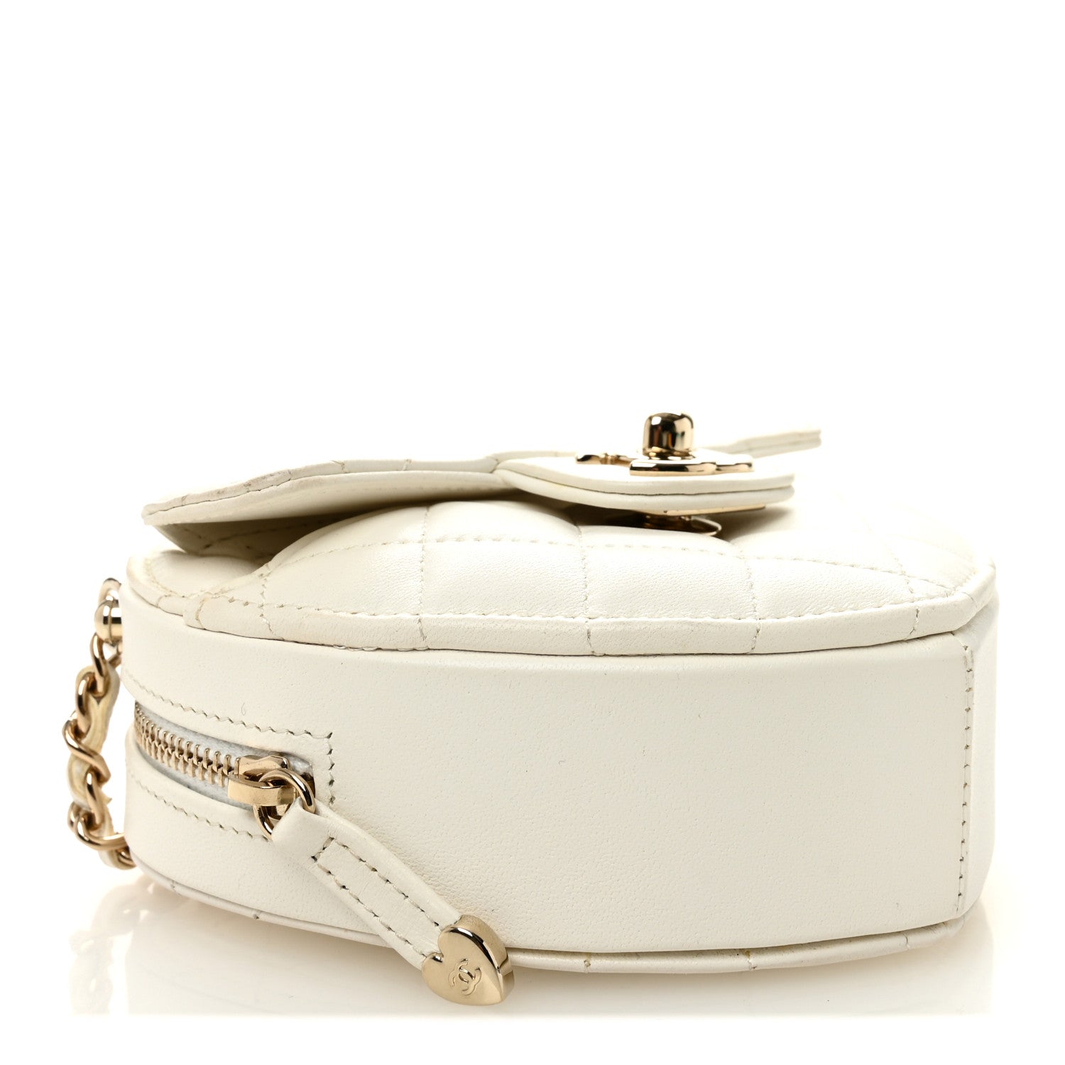 Lambskin Quilted CC In Love Heart Clutch With Chain White