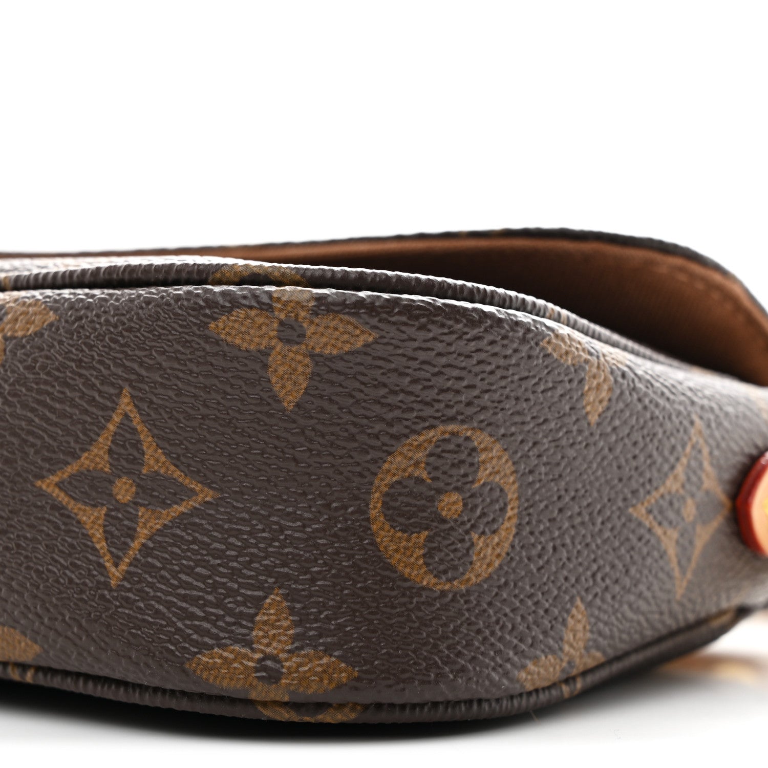 Monogram Ivy Wallet On Chain