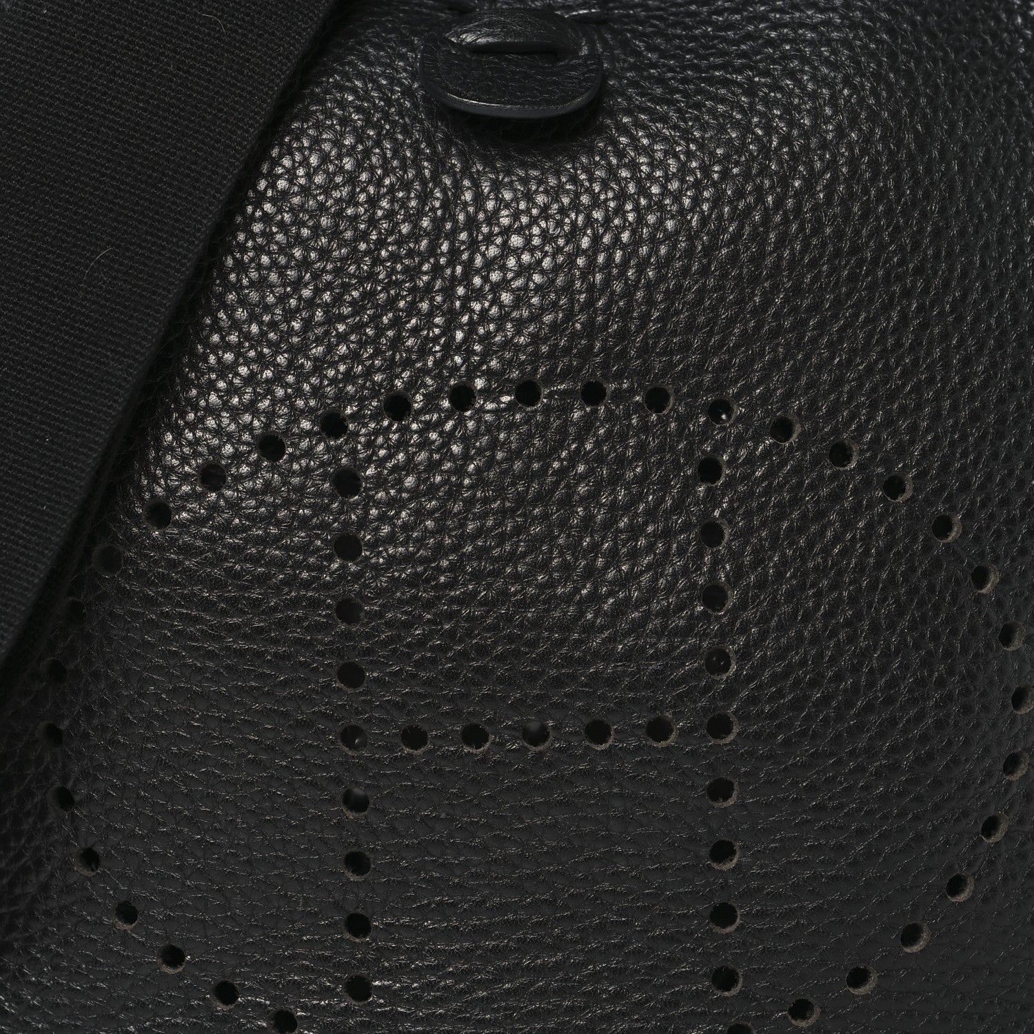 Taurillon Clemence Evelyne III PM Black