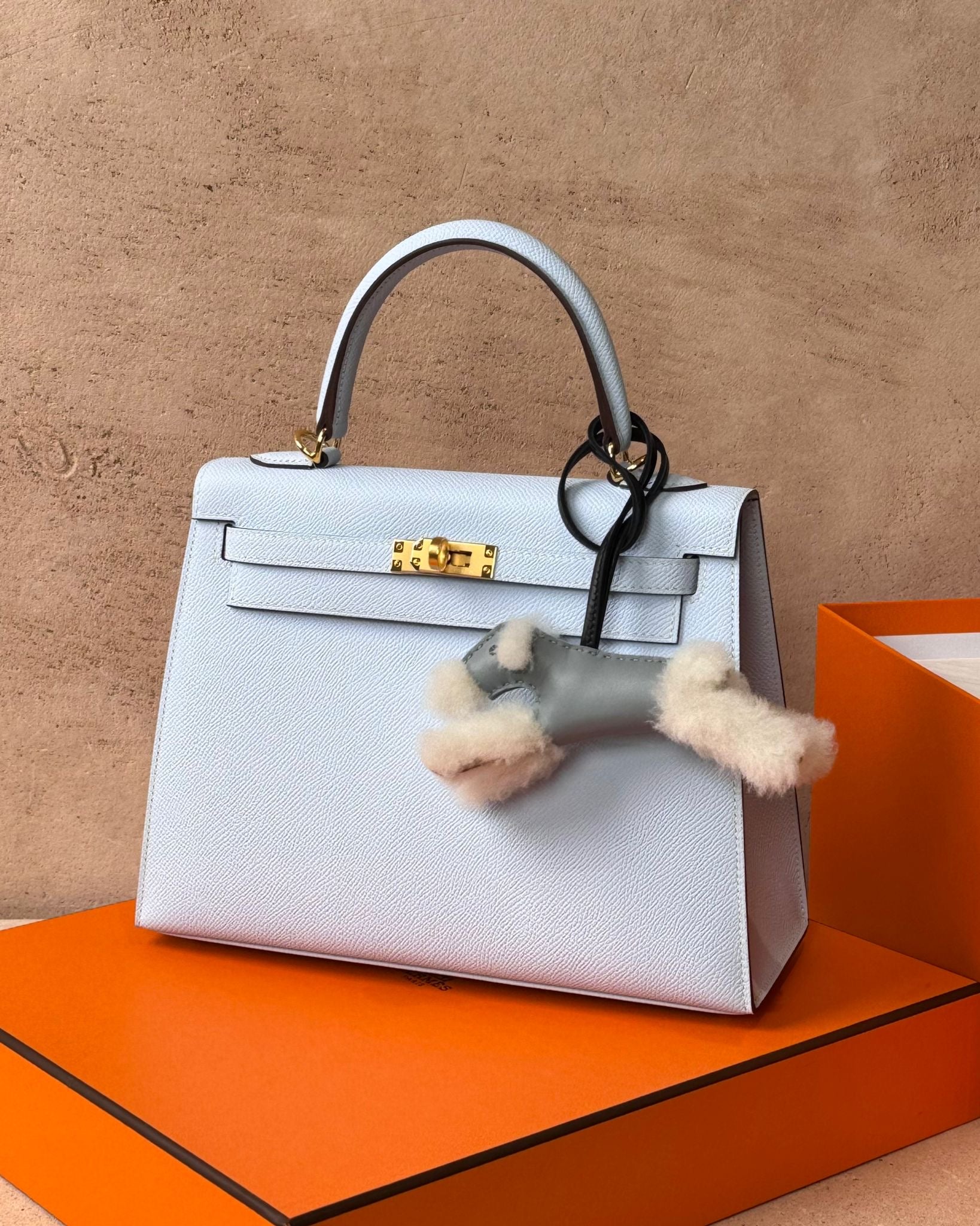 Hermès Kelly 25 - Bleu Brume Epsom | Gold Hardware