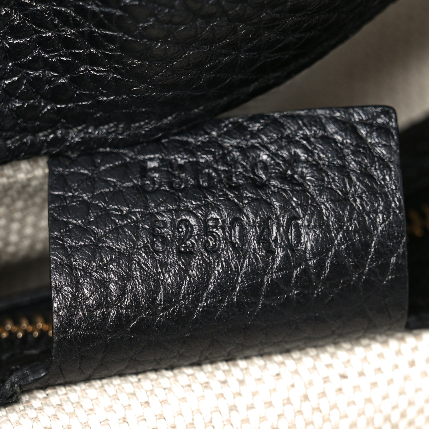 Pebbled Calfskin Large Soho Hobo Black