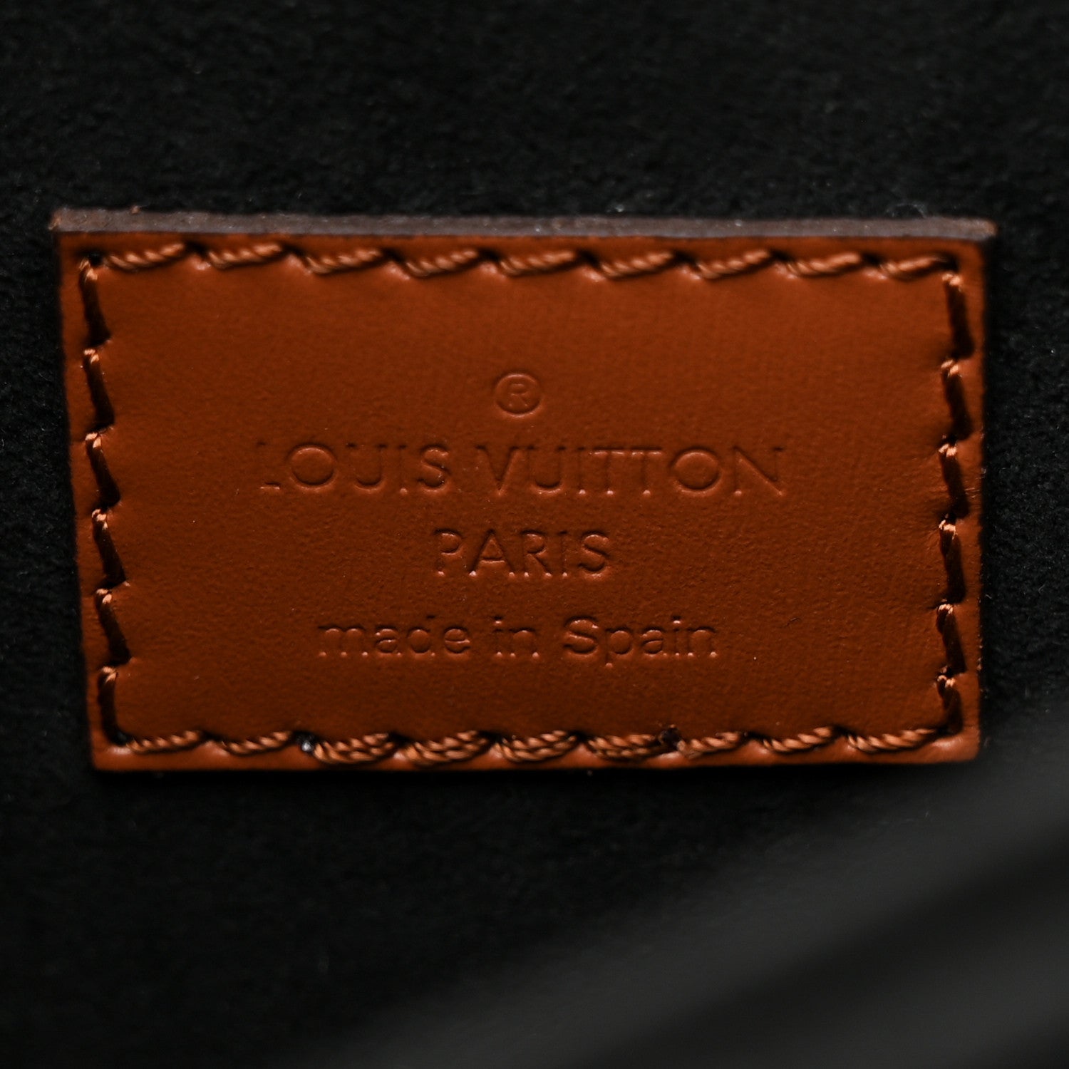 Reverse Monogram Dauphine MM