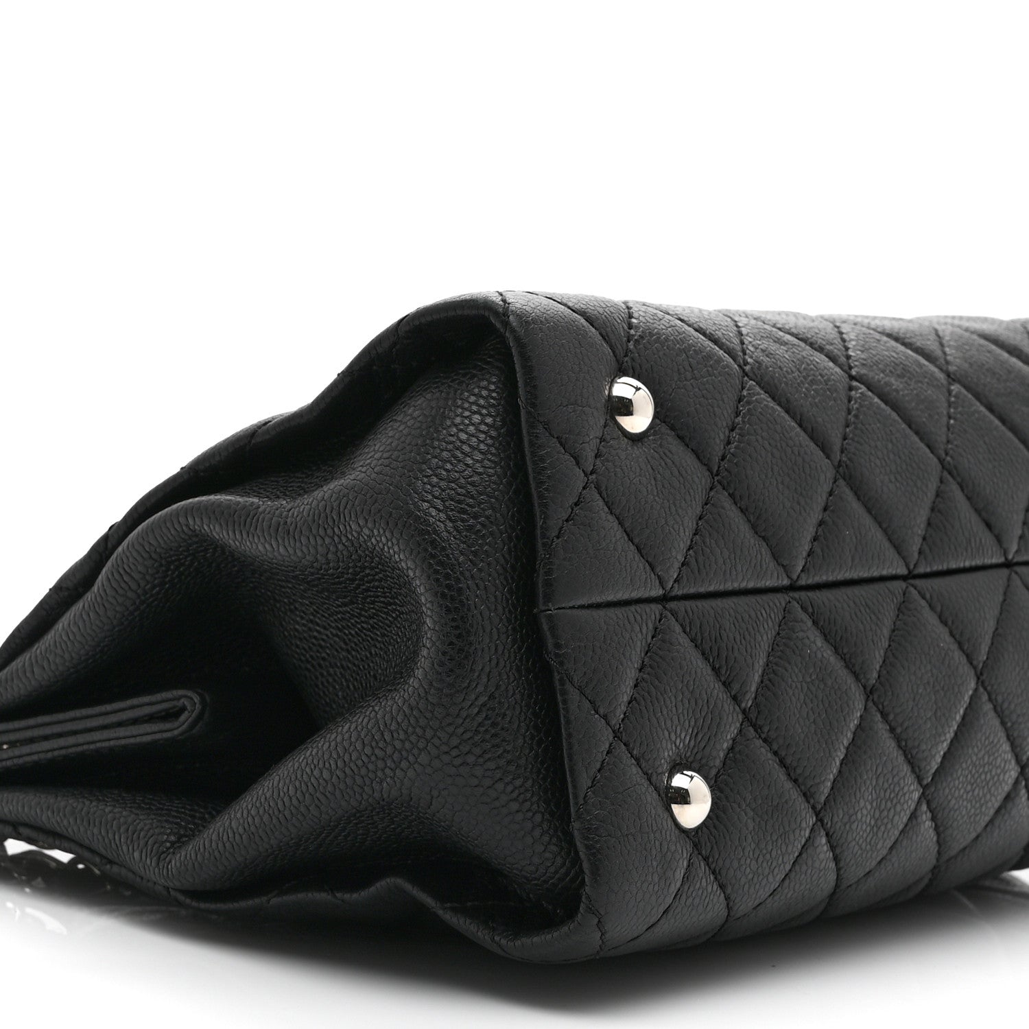 Caviar Quilted CC Timeless Soft Tote Black
