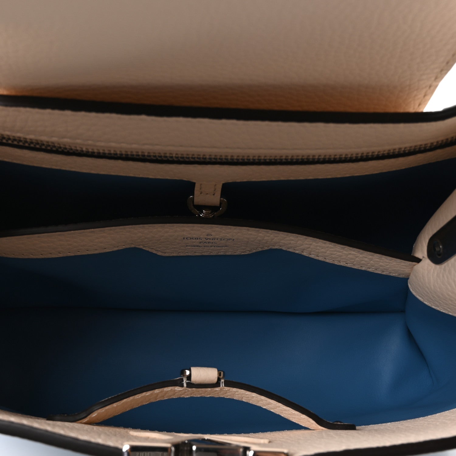 Taurillon Capucines MM Gradient Blue