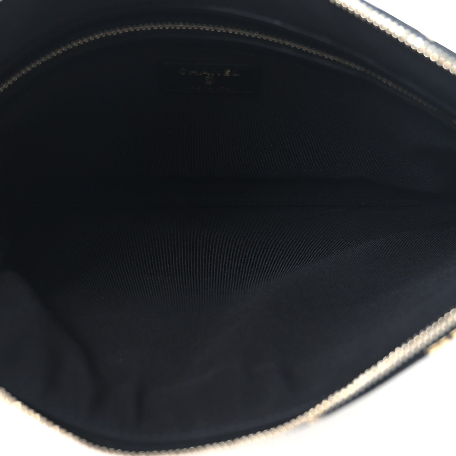 Calfskin Crocodile Embossed Graffiti 2.55 Medium Cocodile Reissue Cosmetic Case Black Gold