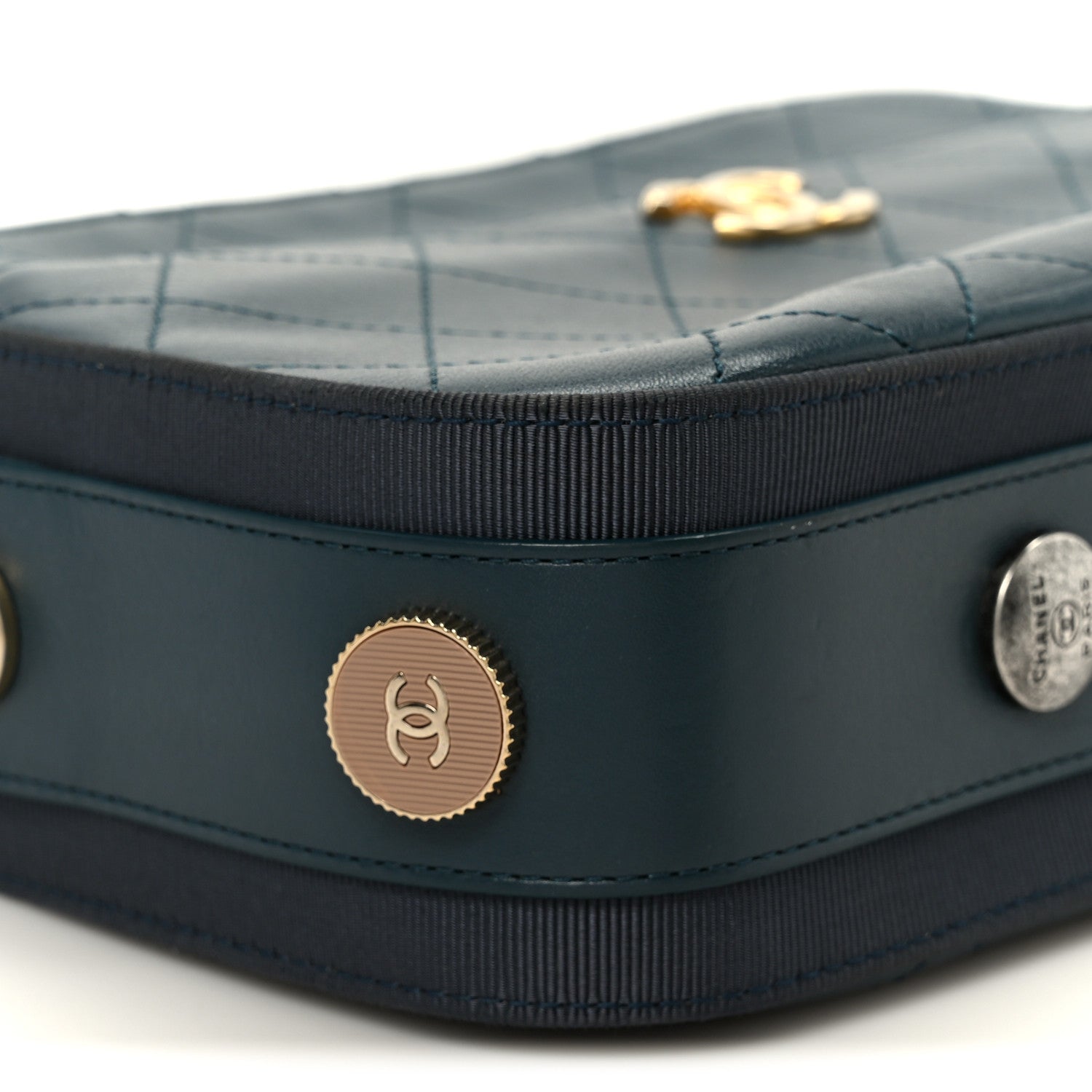 Calfskin Grosgrain Stitched Button Up Camera Case Green