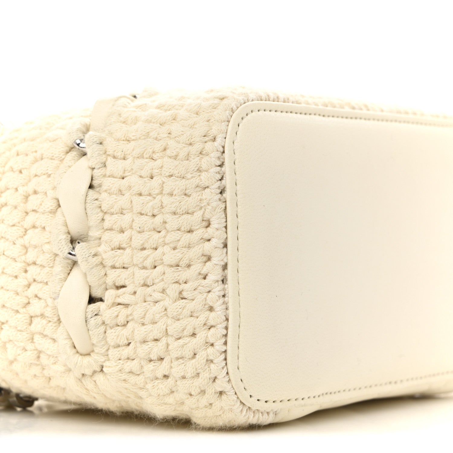 Lambskin Crochet Quilted Small Vanity Case With Chain White