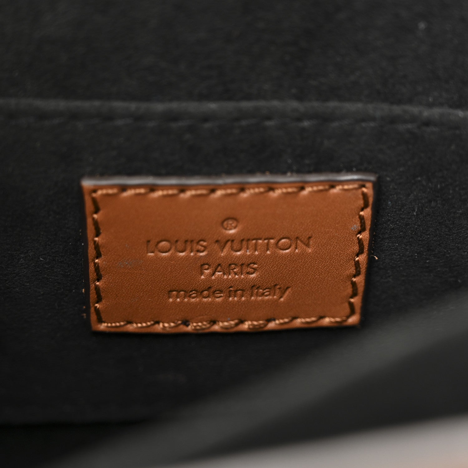 Reverse Monogram Dauphine Mini