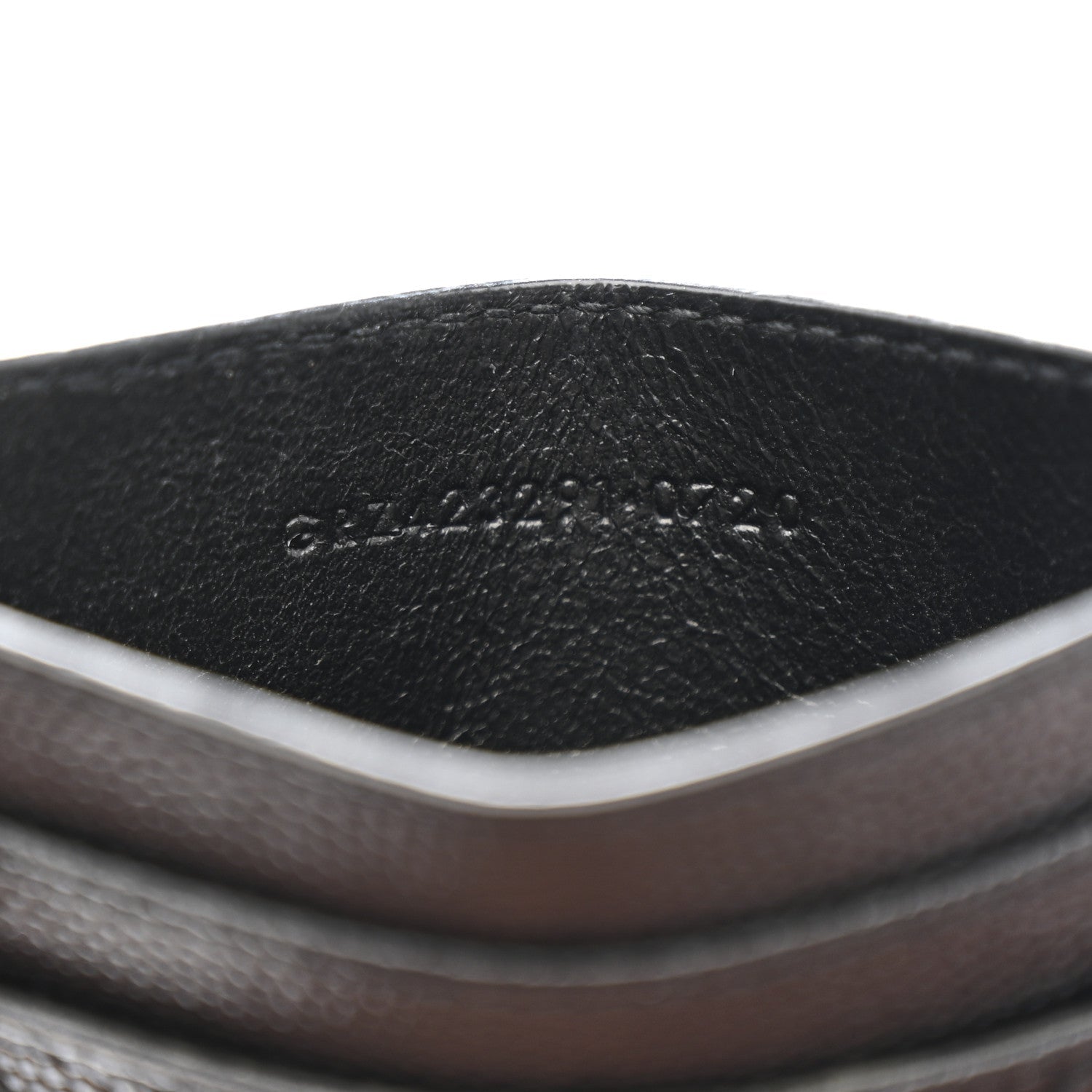 Grain De Poudre Matelasse Chevron Monogram Credit Card Case Black