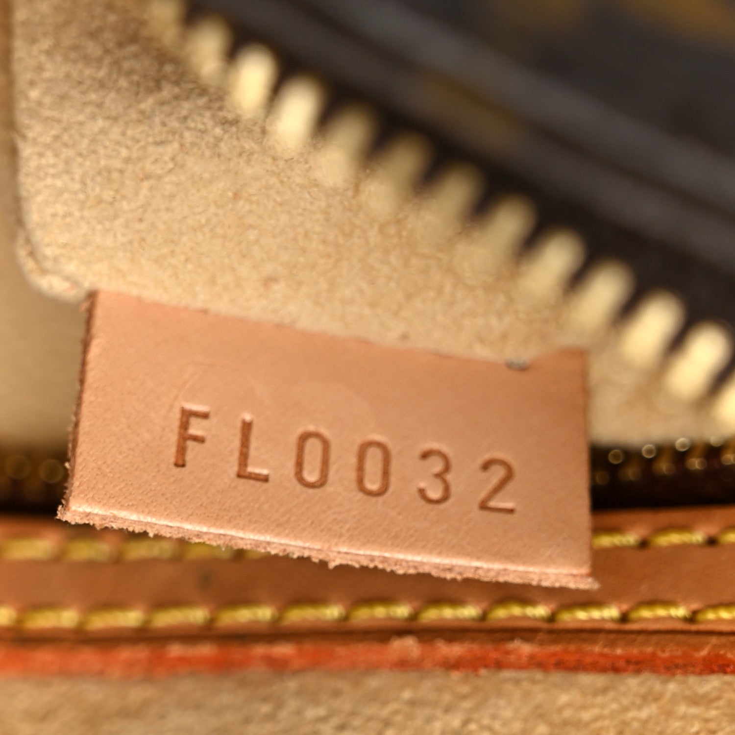 Monogram Looping MM