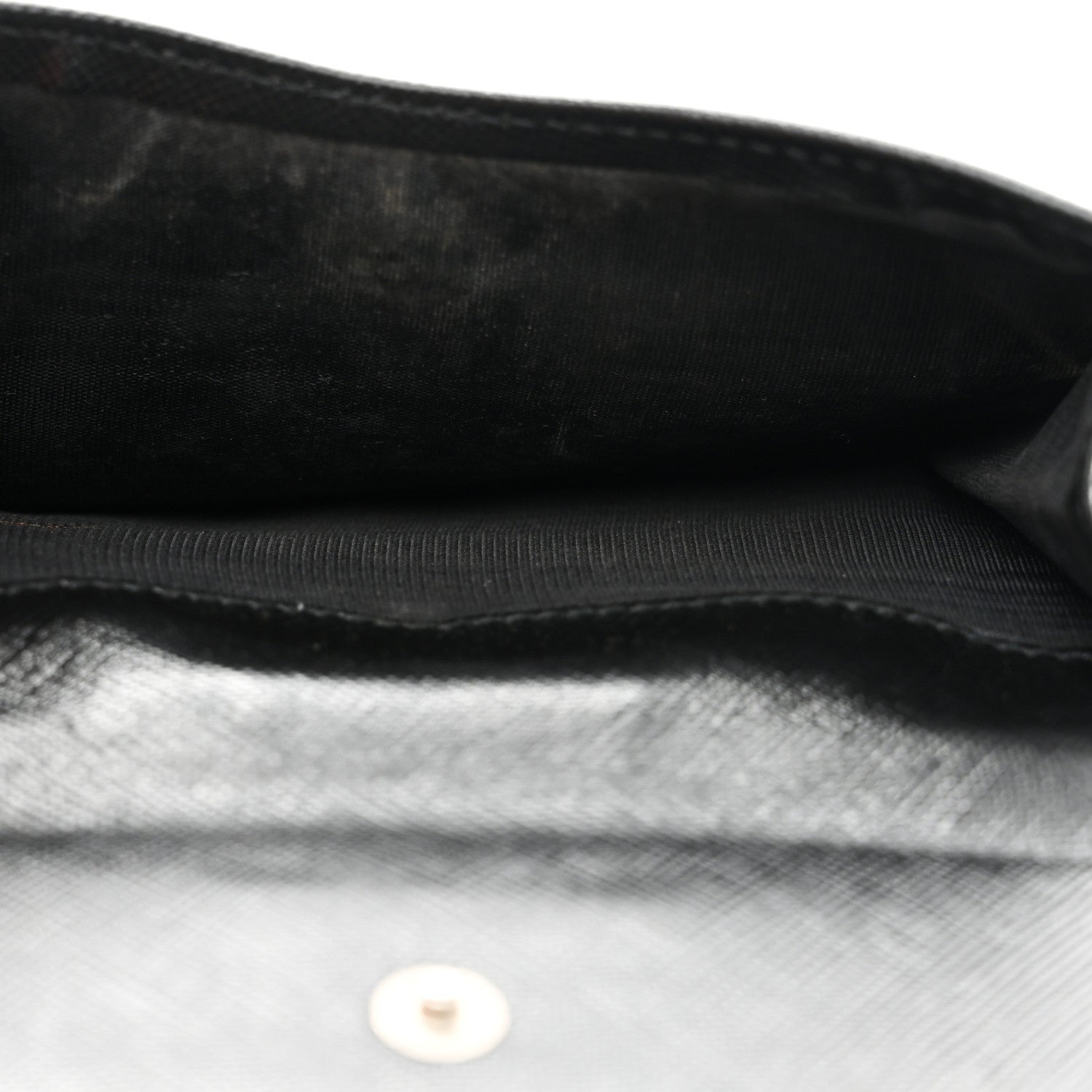 Saffiano Metal Tri-Fold Wallet Black