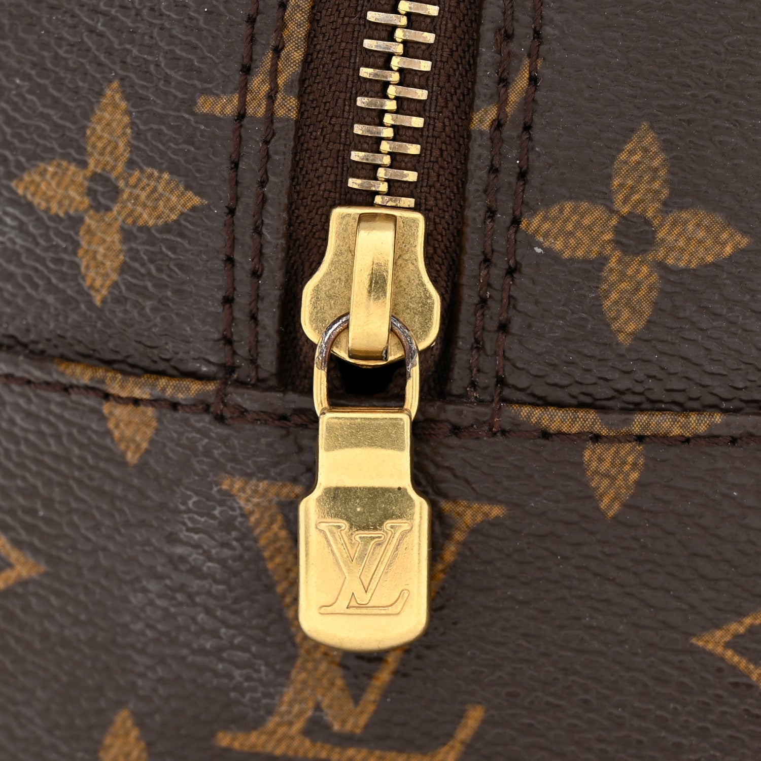 Monogram Toiletry Bag 25