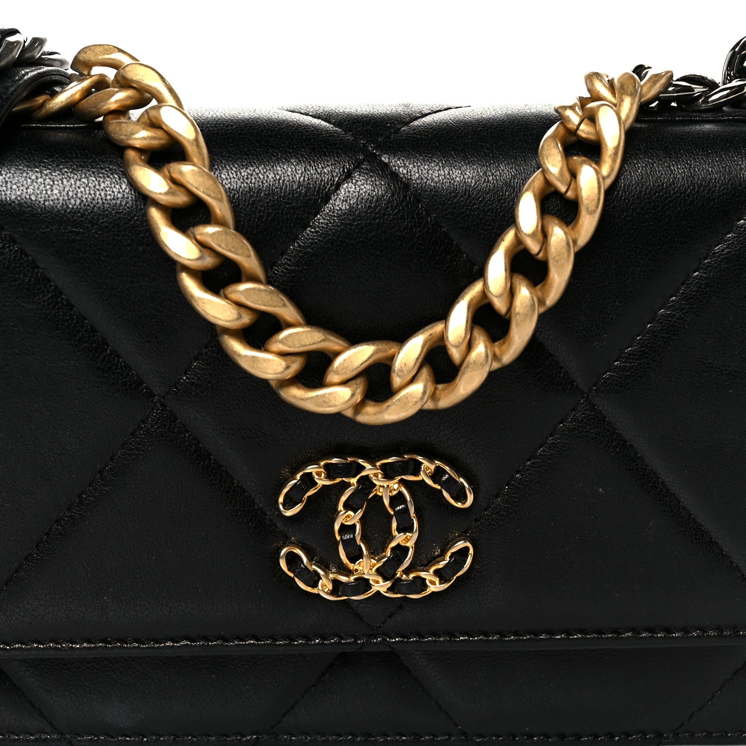 Goatskin Quilted Chanel 19 Wallet On Chain WOC Black