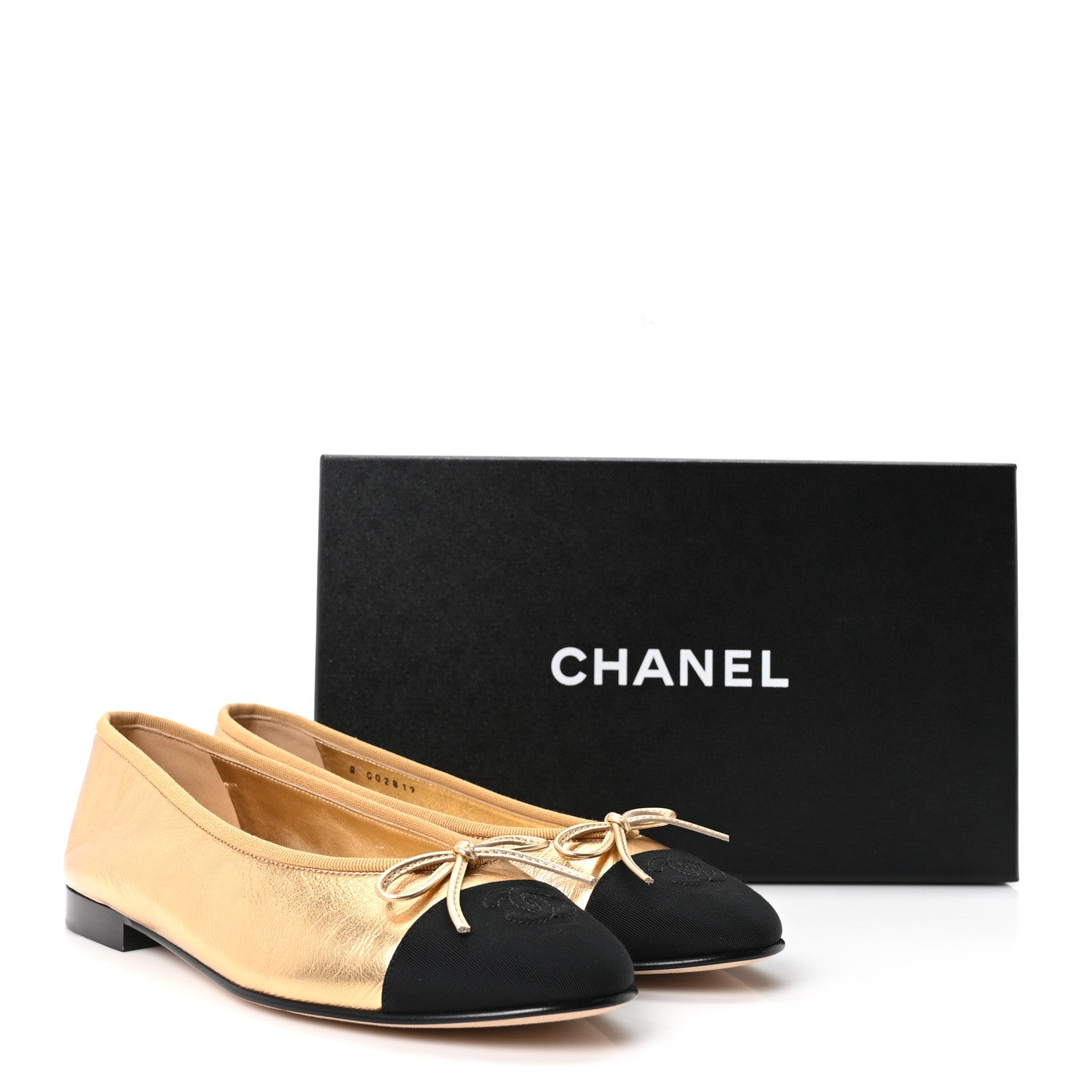 Laminated Crumpled Lambskin Grosgrain Cap Toe CC Ballerina Flats 39 Gold Black