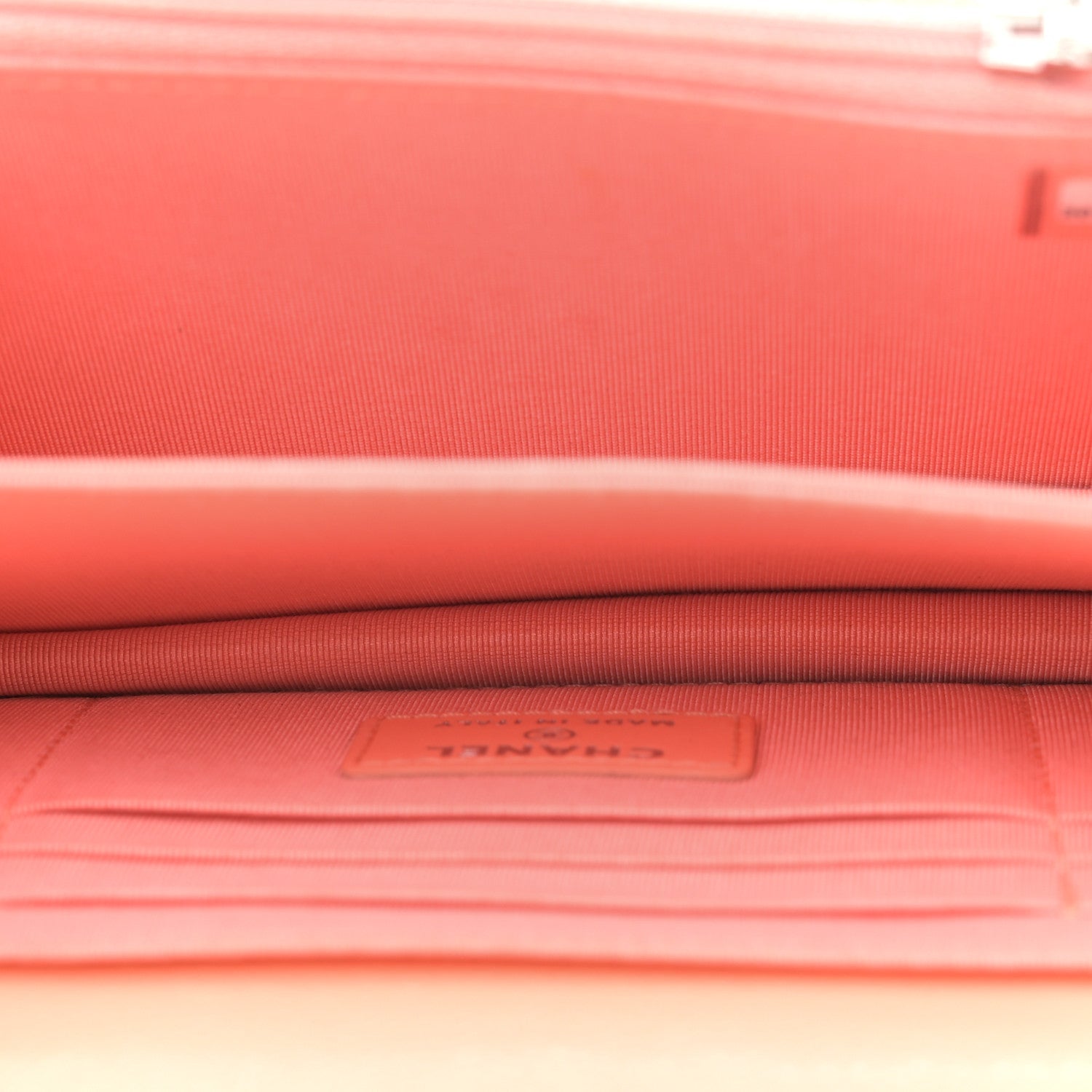 Caviar Quilted Mini Wallet On Chain WOC Coral