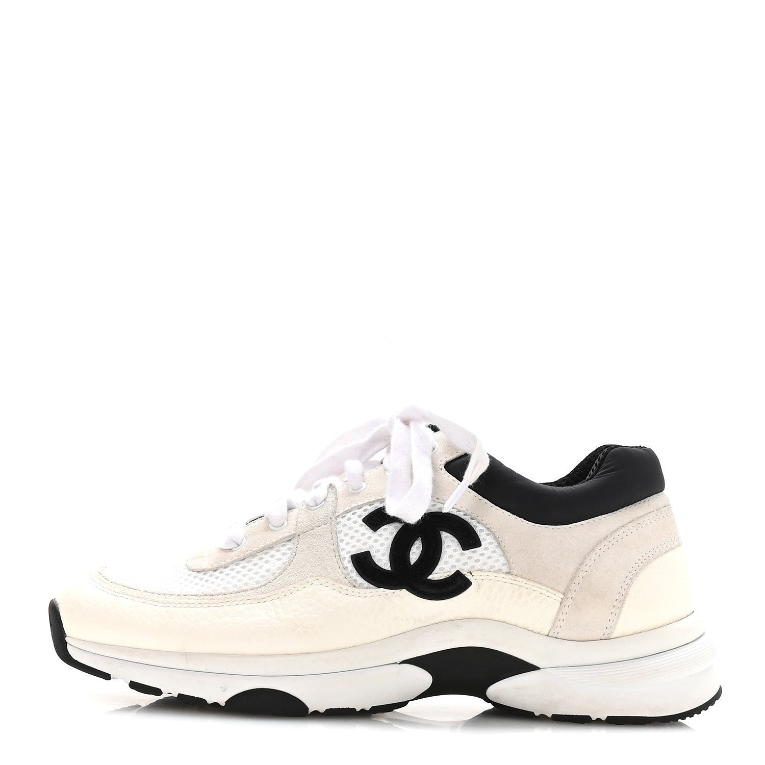 Mesh Suede Calfskin Grained Calfskin Womens CC Sneakers 38.5 White Black