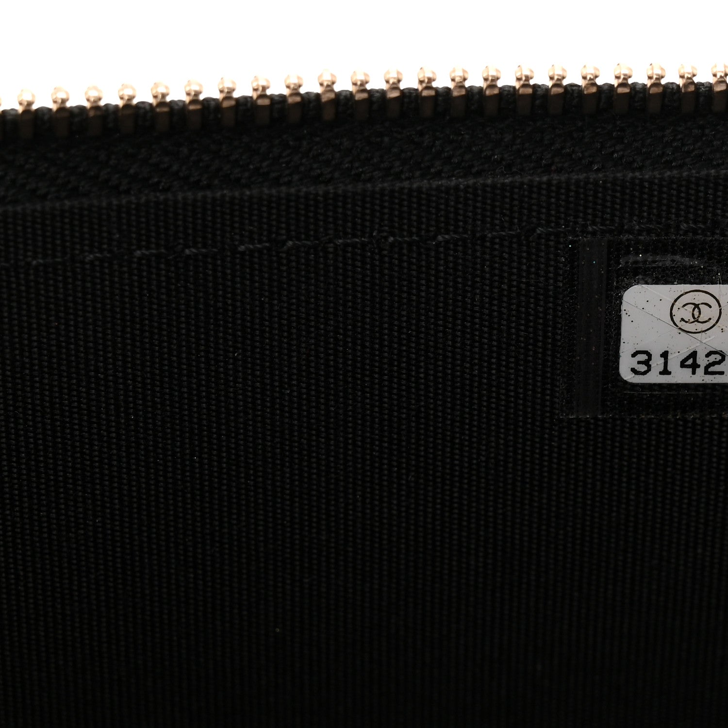 Lambskin Quilted Small Top Handle Vanity Case With Chain Black