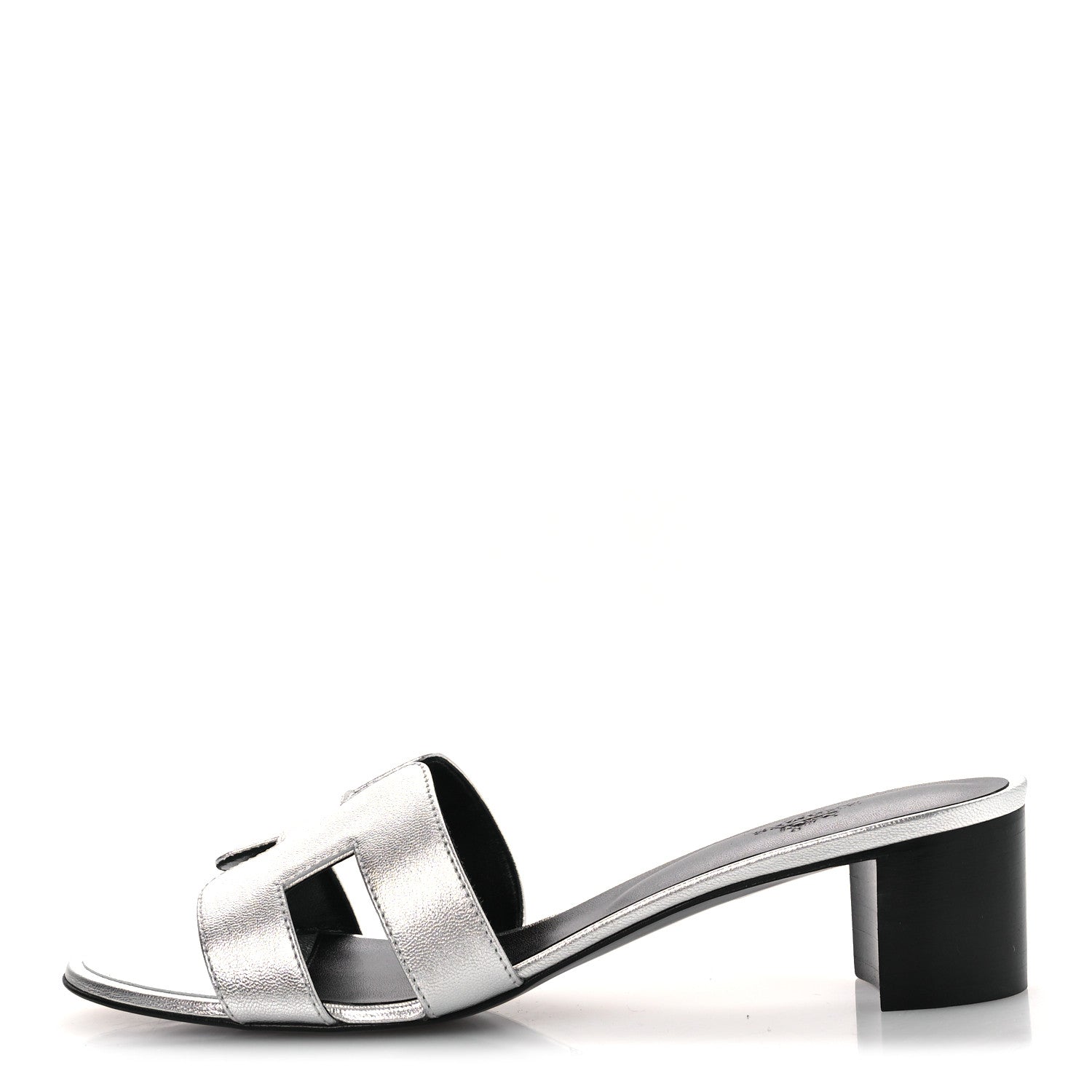 Metallic Nappa Oasis Sandals 41 Argent