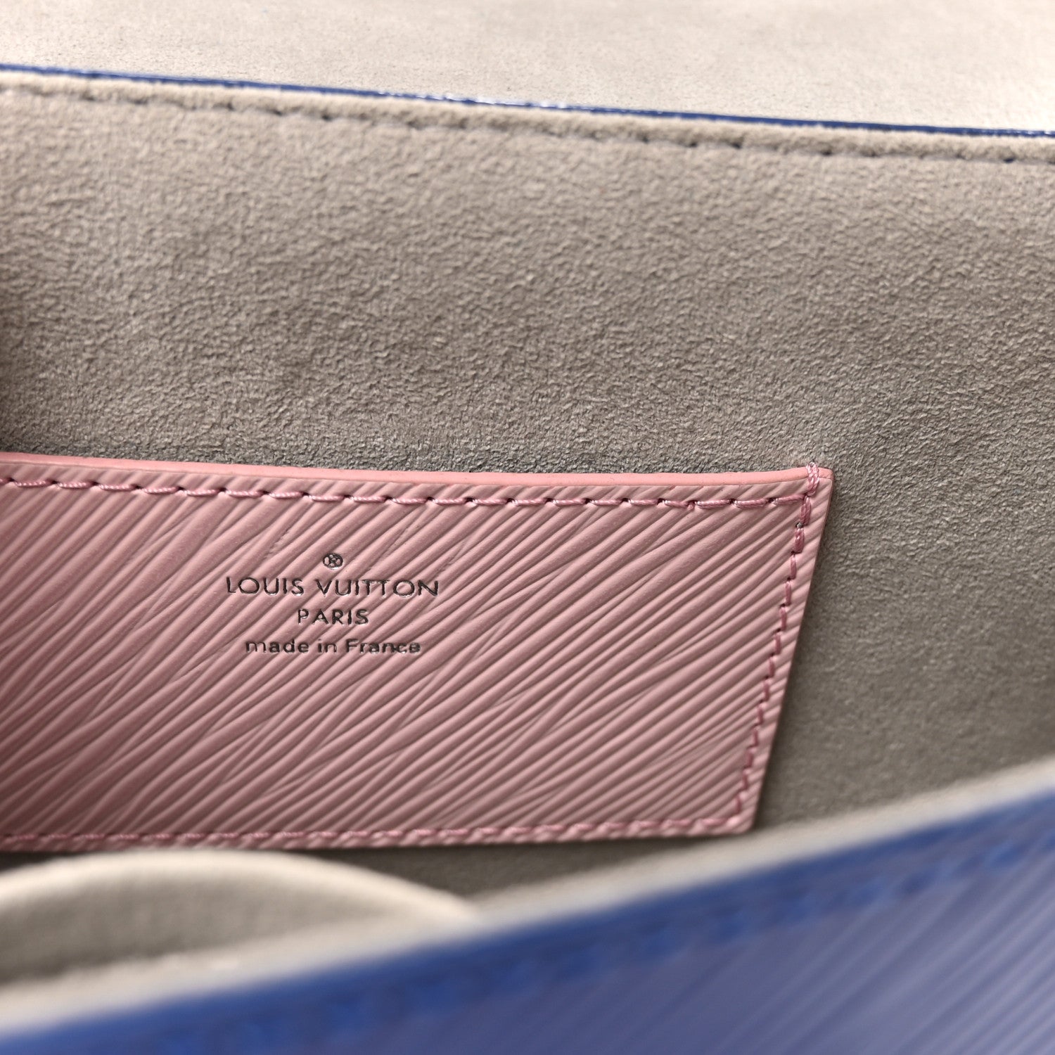 Epi Twist Shoulder Bag MM Pink Blue