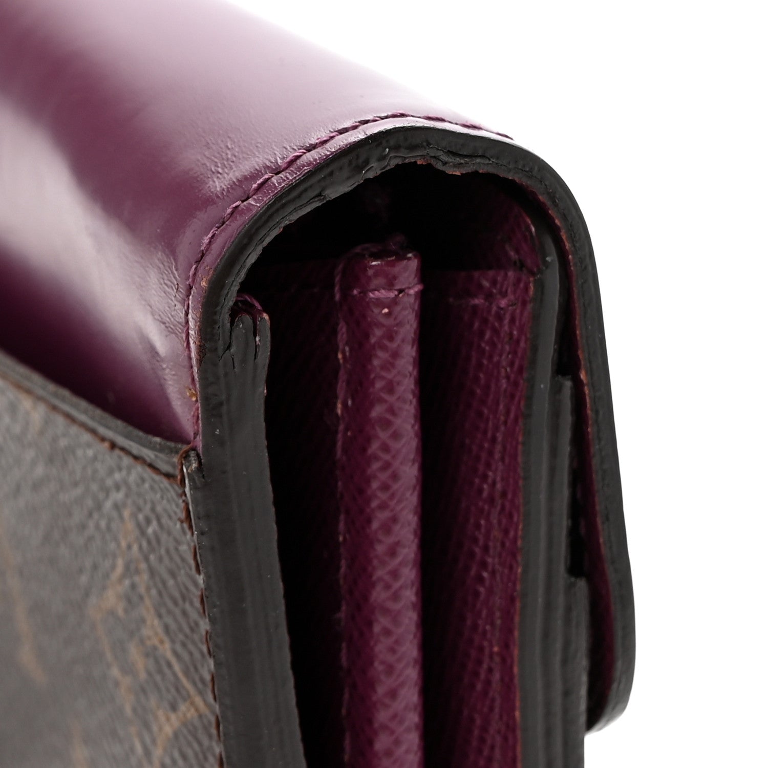 Monogram Totem Sarah Wallet Magenta