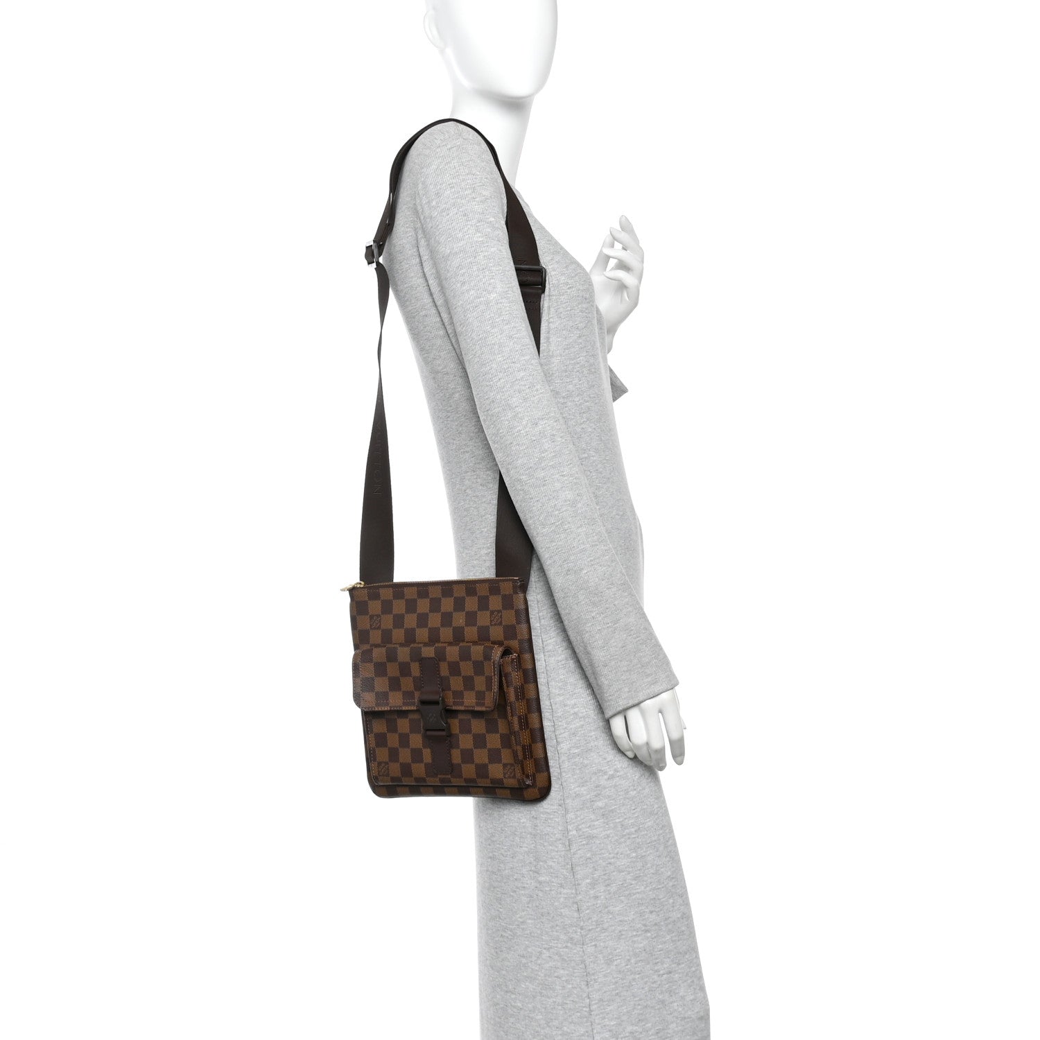 Damier Ebene Pochette Melville