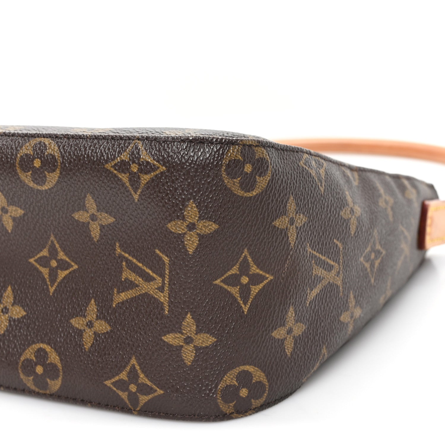 Monogram Looping MM