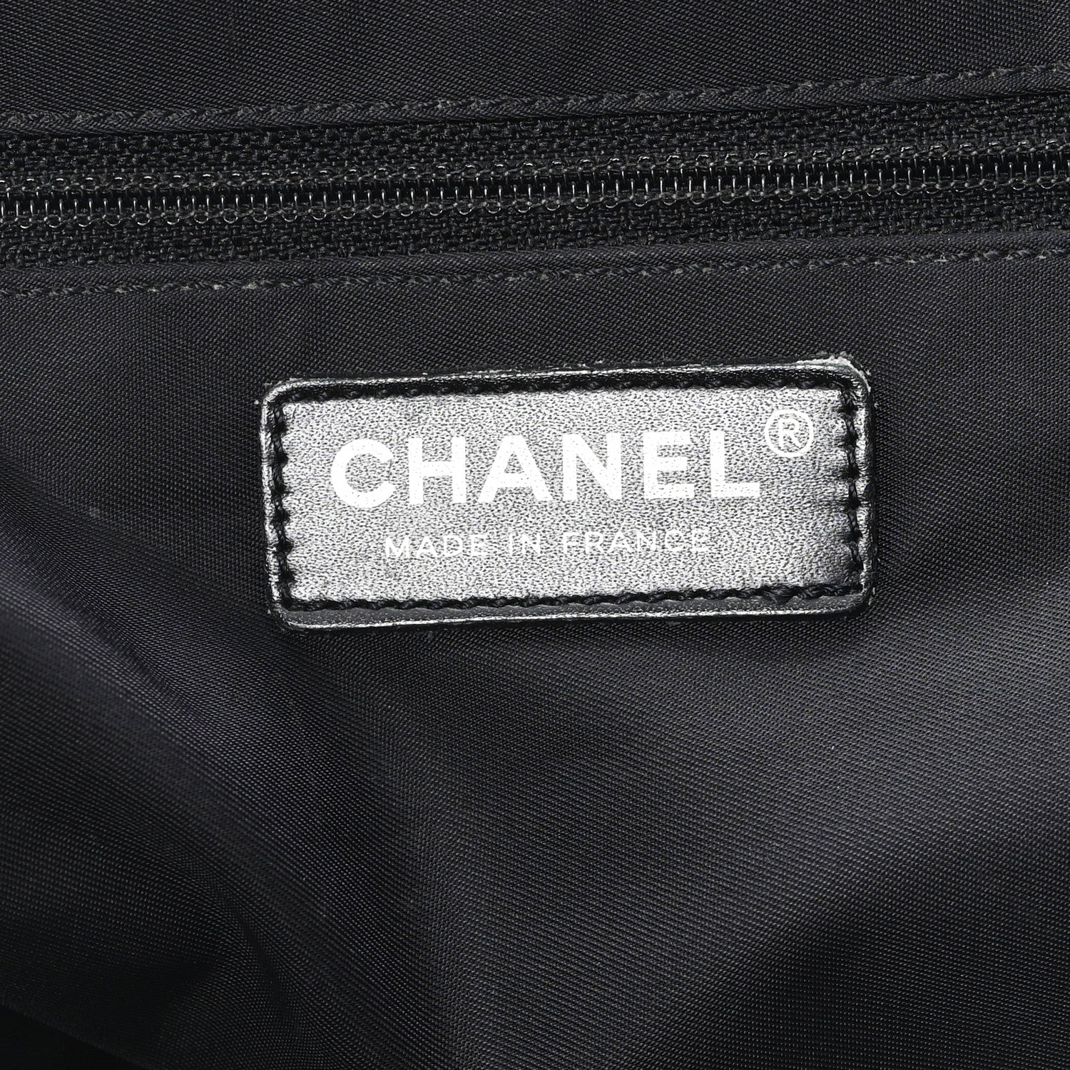 Nylon Medium Travel Tote Black